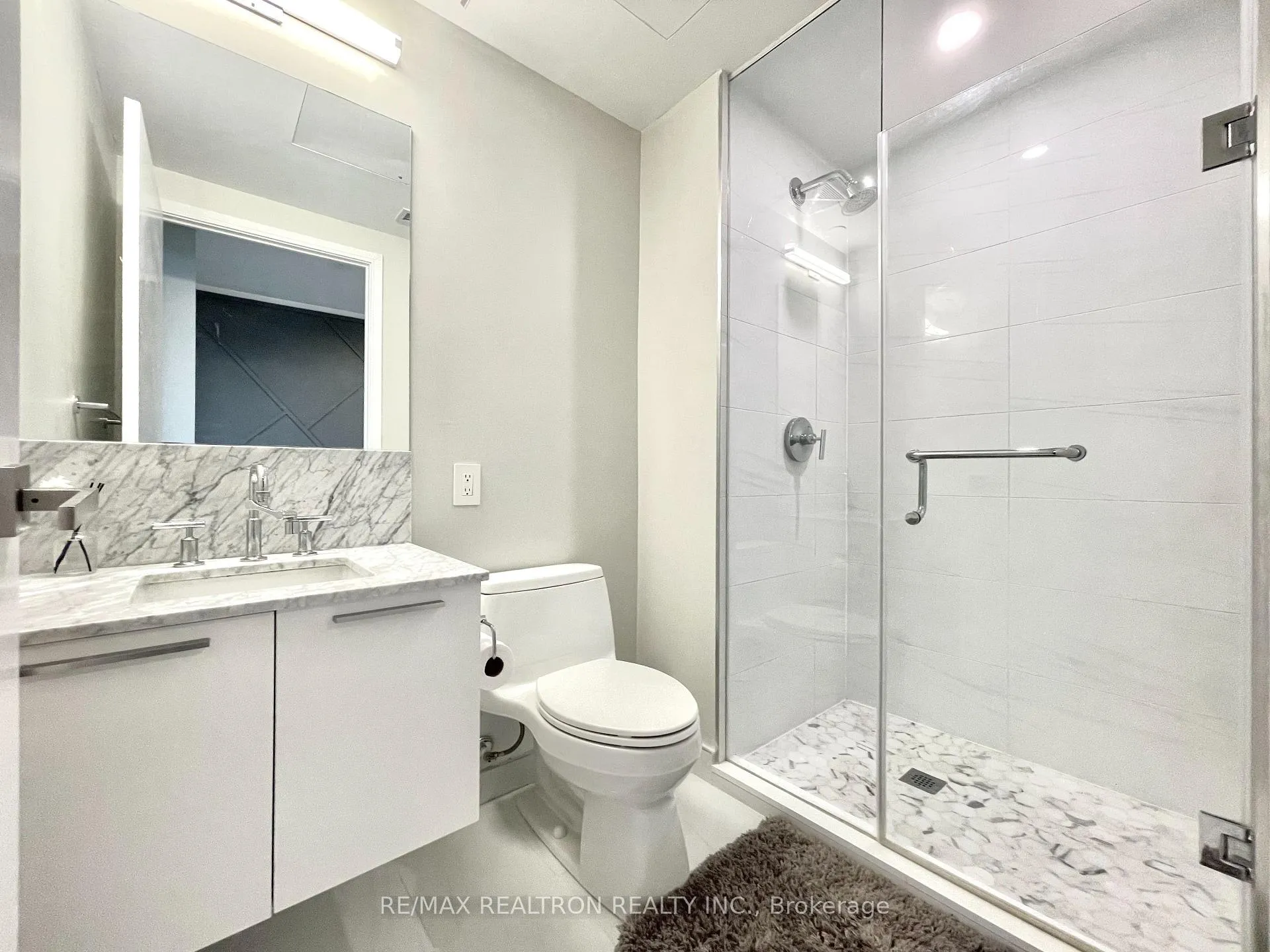 Photo 13 of Unit 4601, 3 Gloucester Street, Toronto, Church-Yonge Corridor — HOMEH