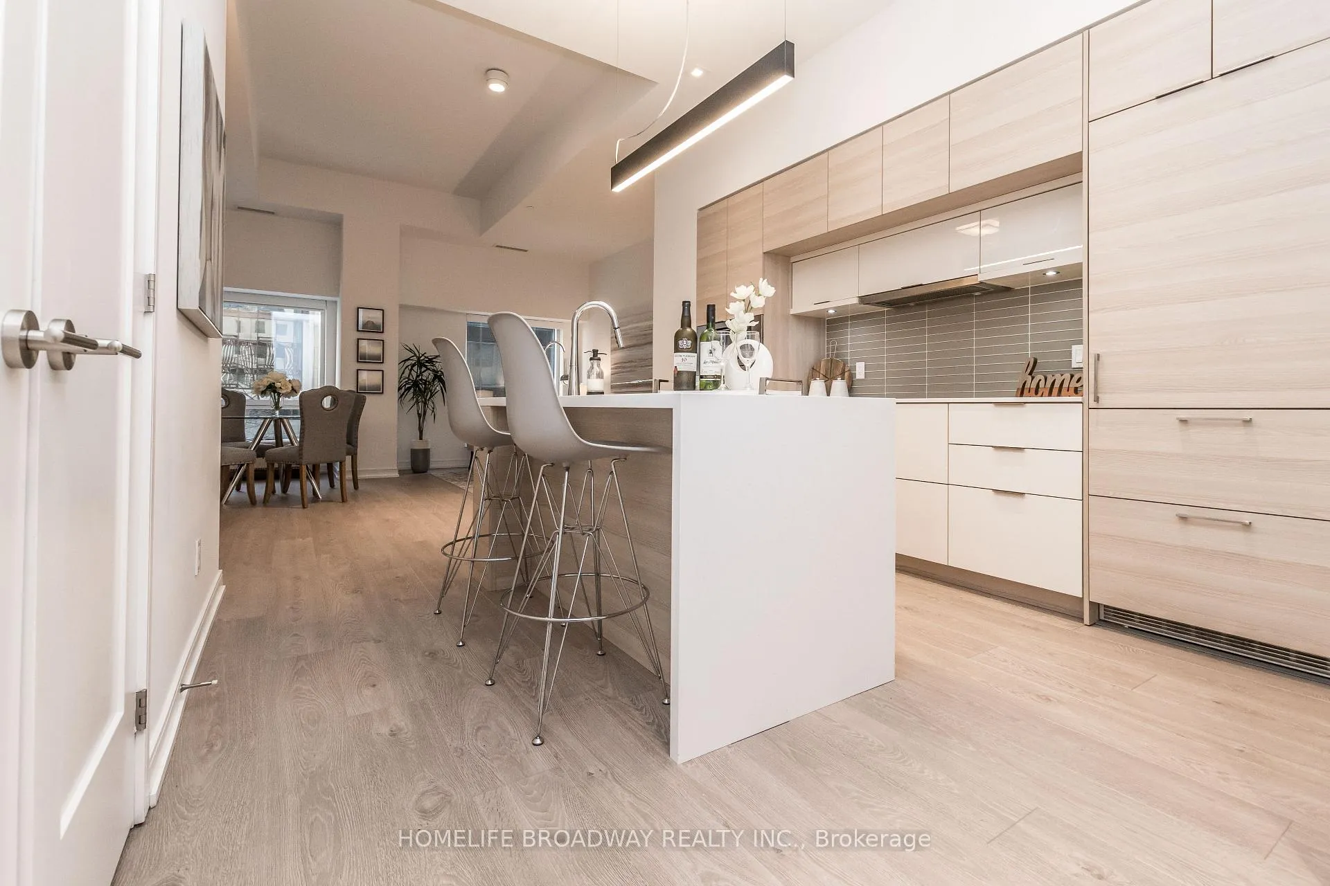 Photo 4 of Unit 207, 88 Scott Street, Toronto, Church-Yonge Corridor — HOMEH