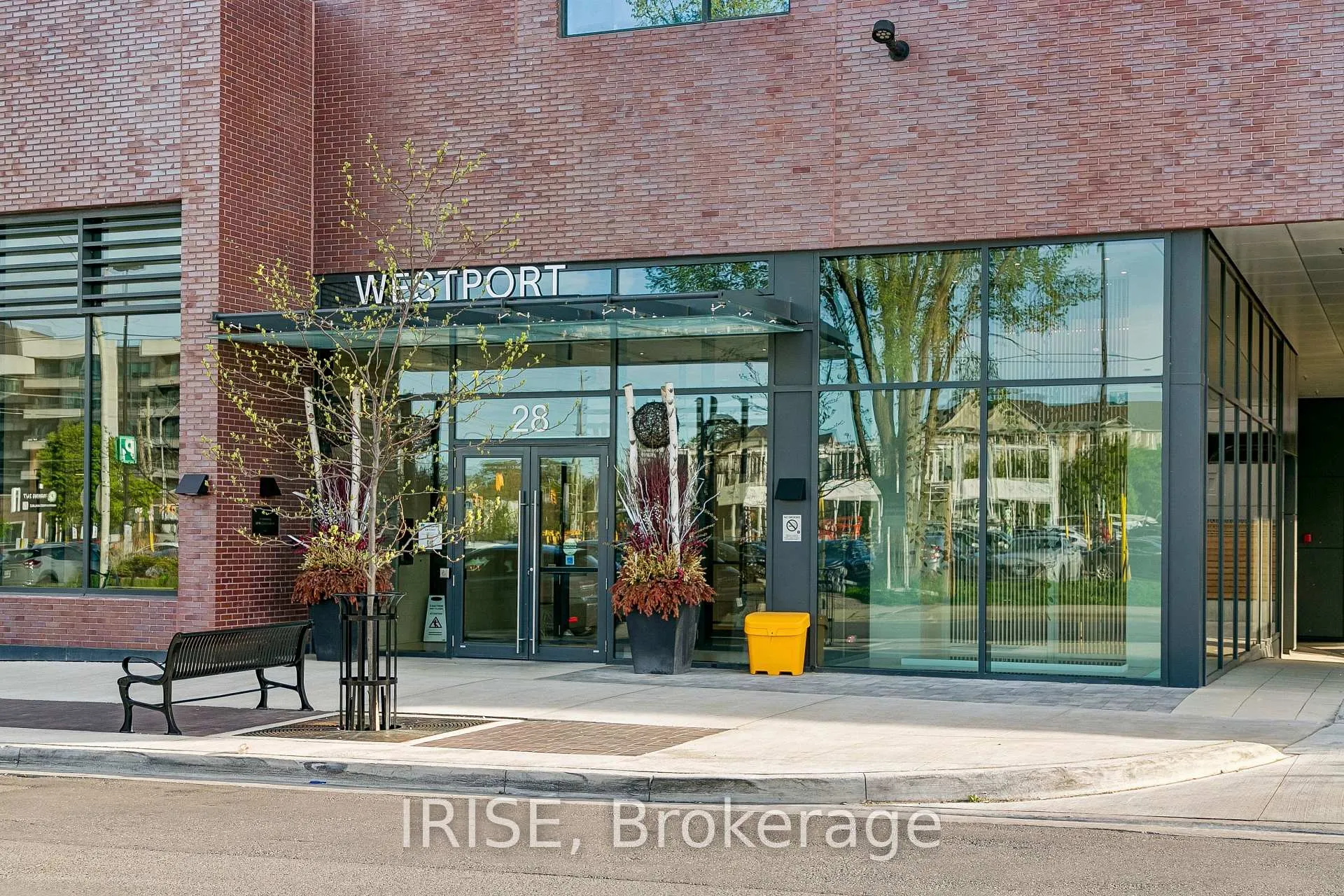 Photo 1 of Unit PH08, 28 Ann Street, Mississauga, Port Credit — HOMEH