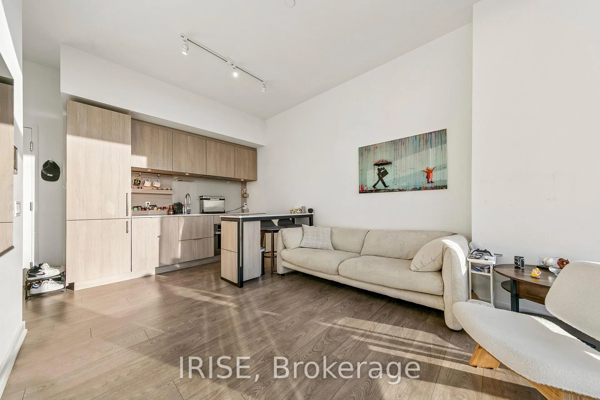 Photo 8 of Unit PH08, 28 Ann Street, Mississauga, Port Credit — HOMEH