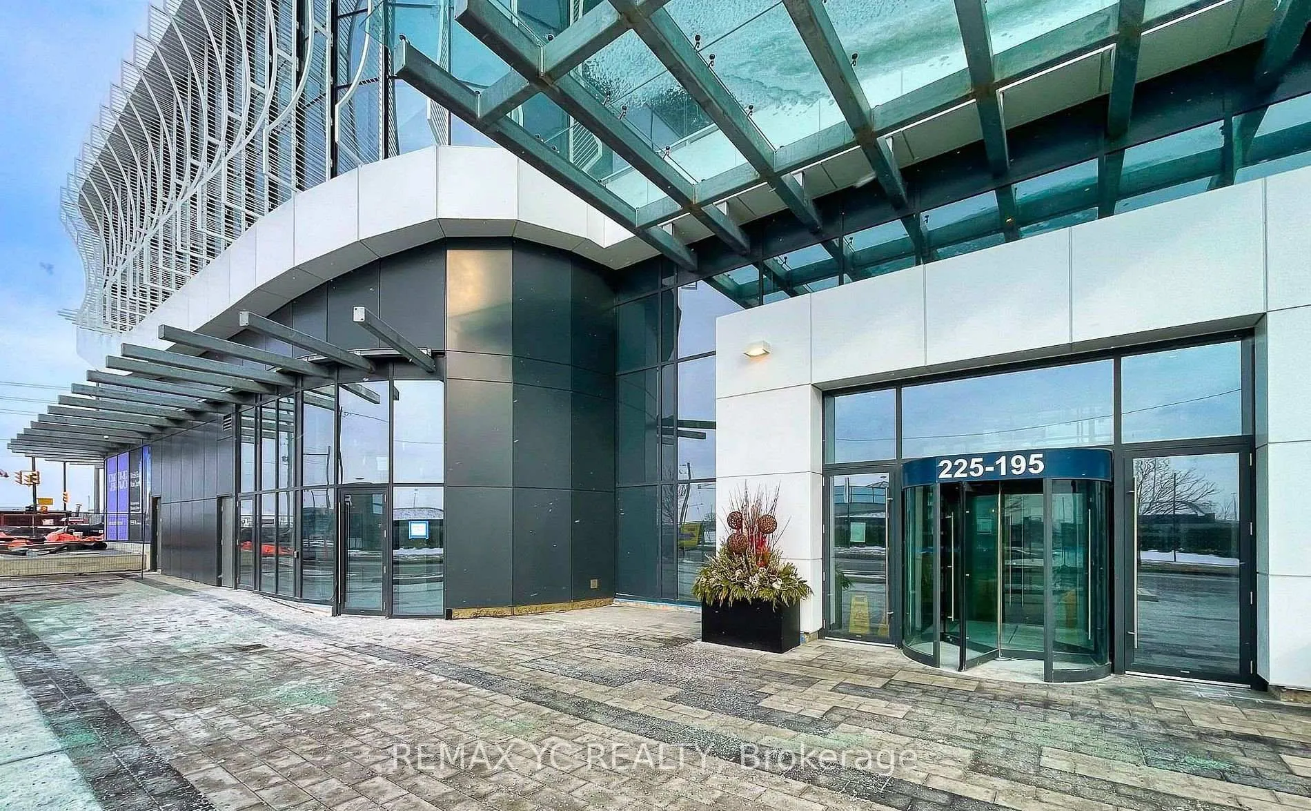 Photo 1 of Unit 4905, 195 Commerce Street, Vaughan, Vaughan Corporate Centre — HOMEH