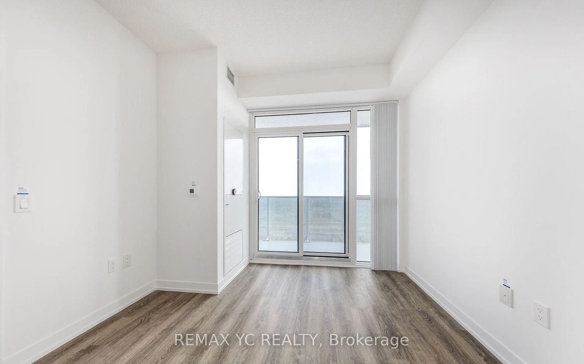 Photo 12 of Unit 4905, 195 Commerce Street, Vaughan, Vaughan Corporate Centre — HOMEH