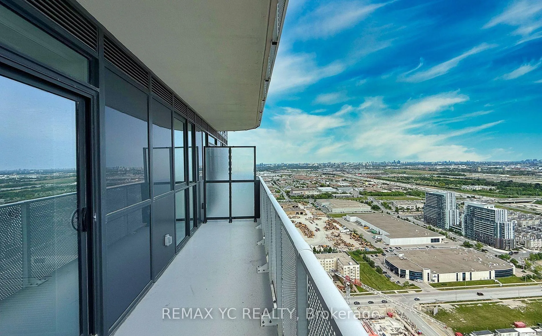 Photo 19 of Unit 4905, 195 Commerce Street, Vaughan, Vaughan Corporate Centre — HOMEH