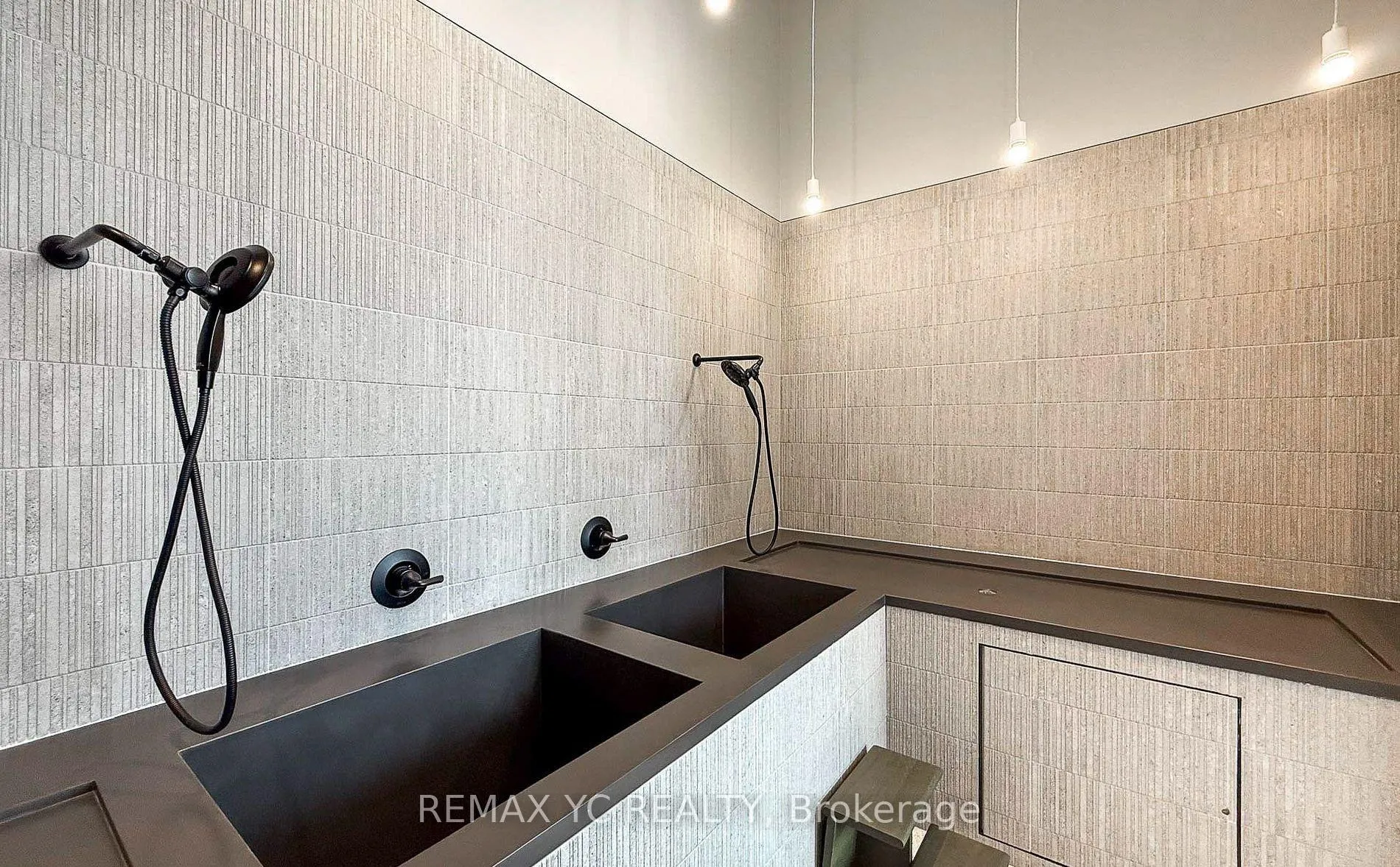 Photo 32 of Unit 4905, 195 Commerce Street, Vaughan, Vaughan Corporate Centre — HOMEH
