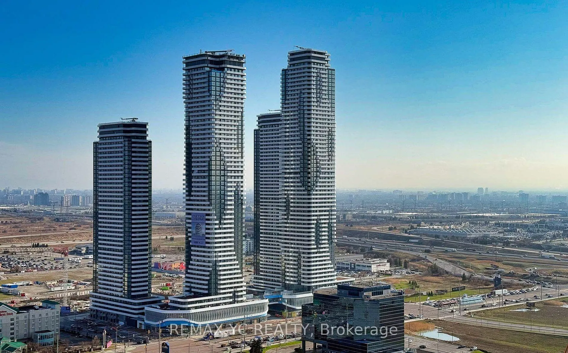 Photo 39 of Unit 4905, 195 Commerce Street, Vaughan, Vaughan Corporate Centre — HOMEH