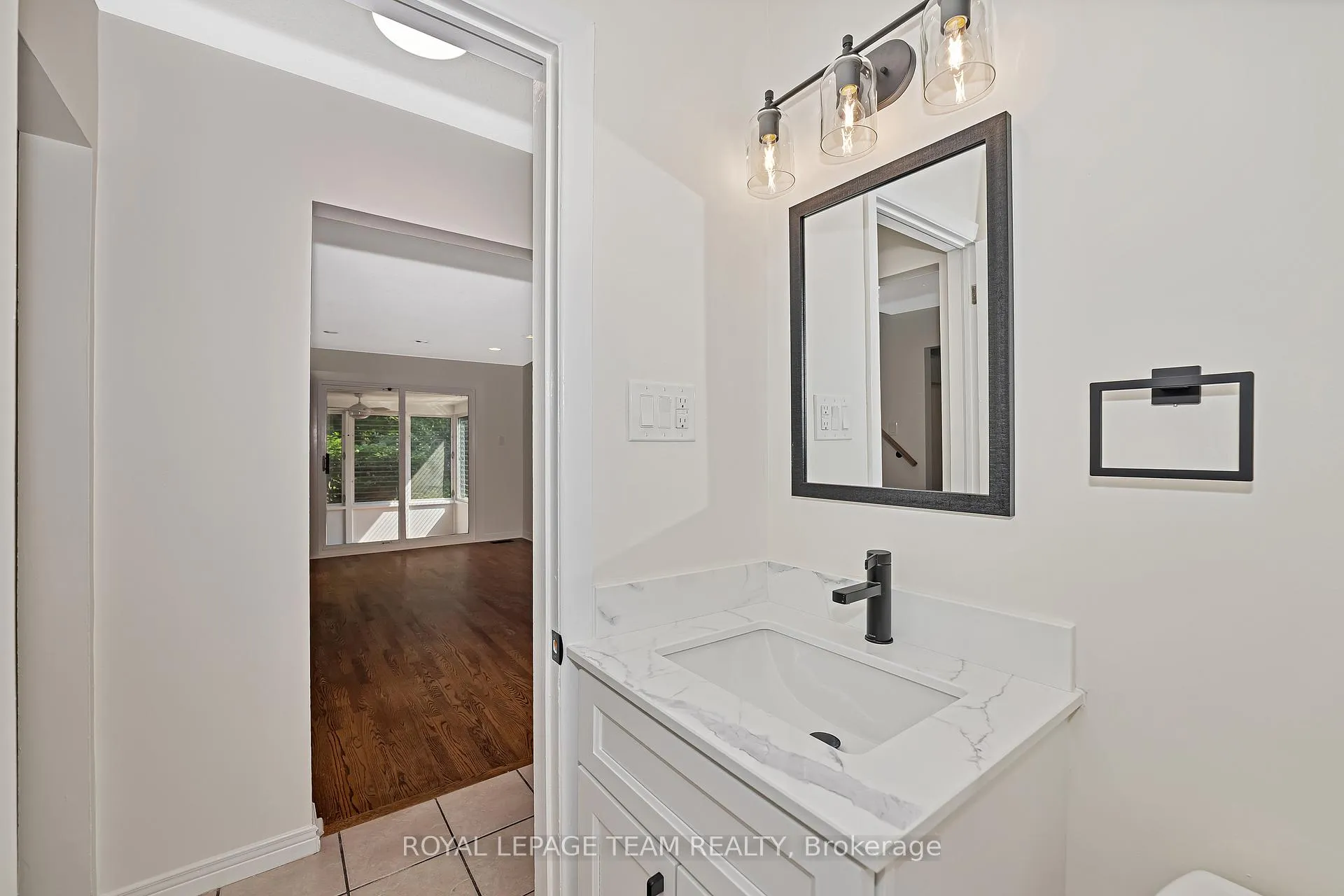 Photo 22 of 1825 Yale Avenue, Ottawa, Guildwood Estates - Urbandale Acres — HOMEH
