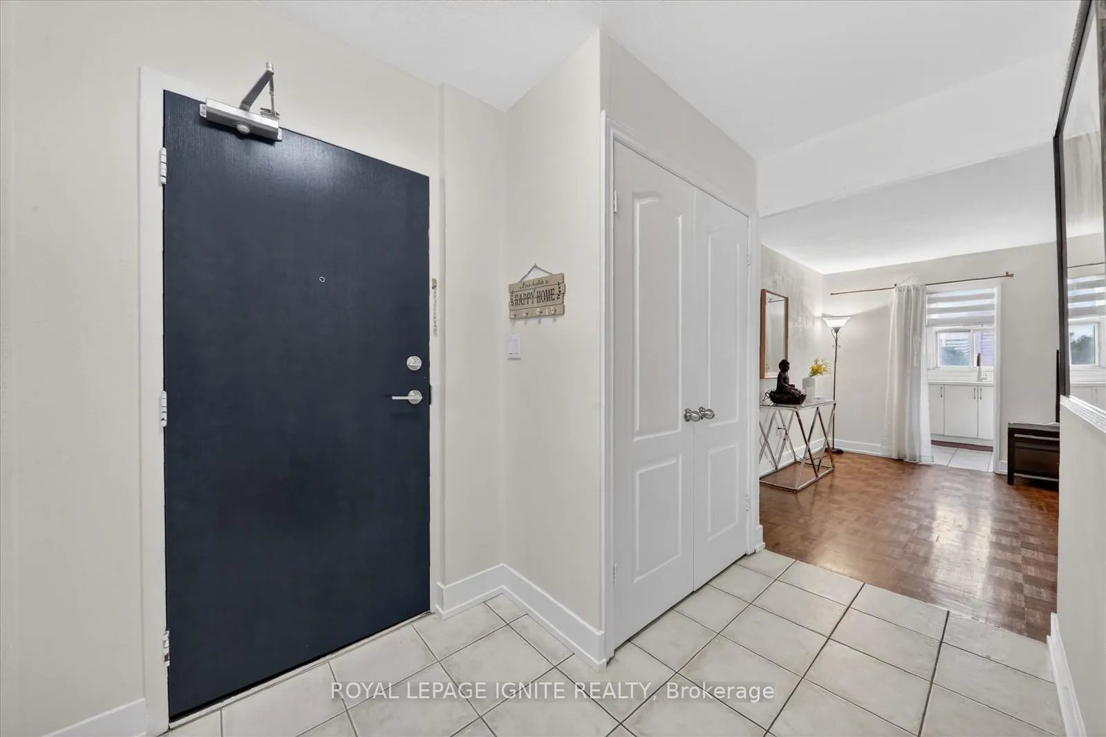 Photo 9 of Unit 208, 15 Vicora Link Way, Toronto, Flemingdon Park — HOMEH