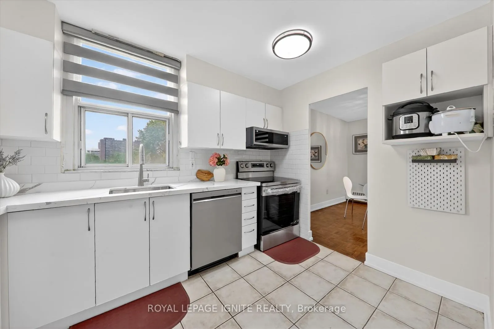 Photo 17 of Unit 208, 15 Vicora Link Way, Toronto, Flemingdon Park — HOMEH