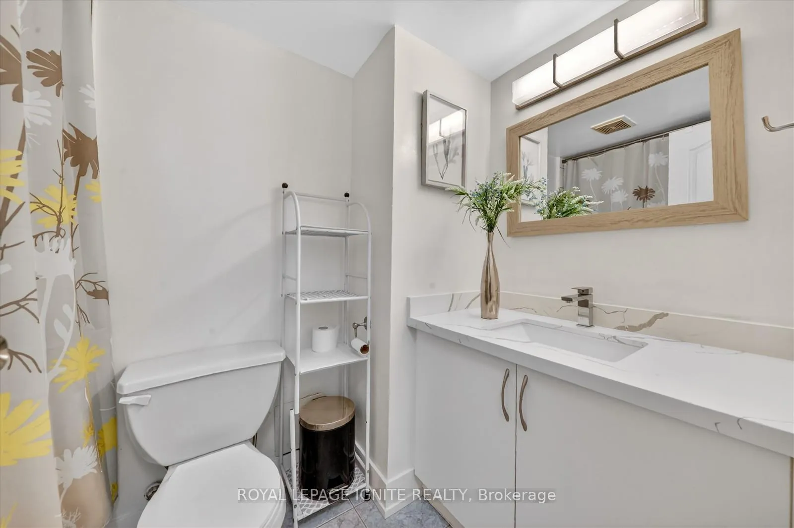 Photo 22 of Unit 208, 15 Vicora Link Way, Toronto, Flemingdon Park — HOMEH