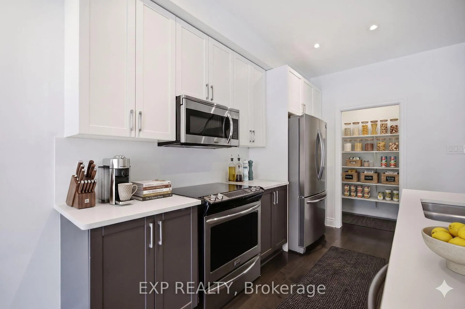 Photo 14 of 704 Brian Good Avenue, Ottawa, Riverside South/Gloucester Glen — HOMEH