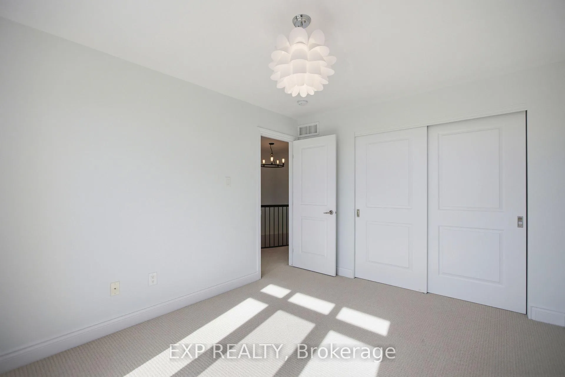 Photo 31 of 704 Brian Good Avenue, Ottawa, Riverside South/Gloucester Glen — HOMEH