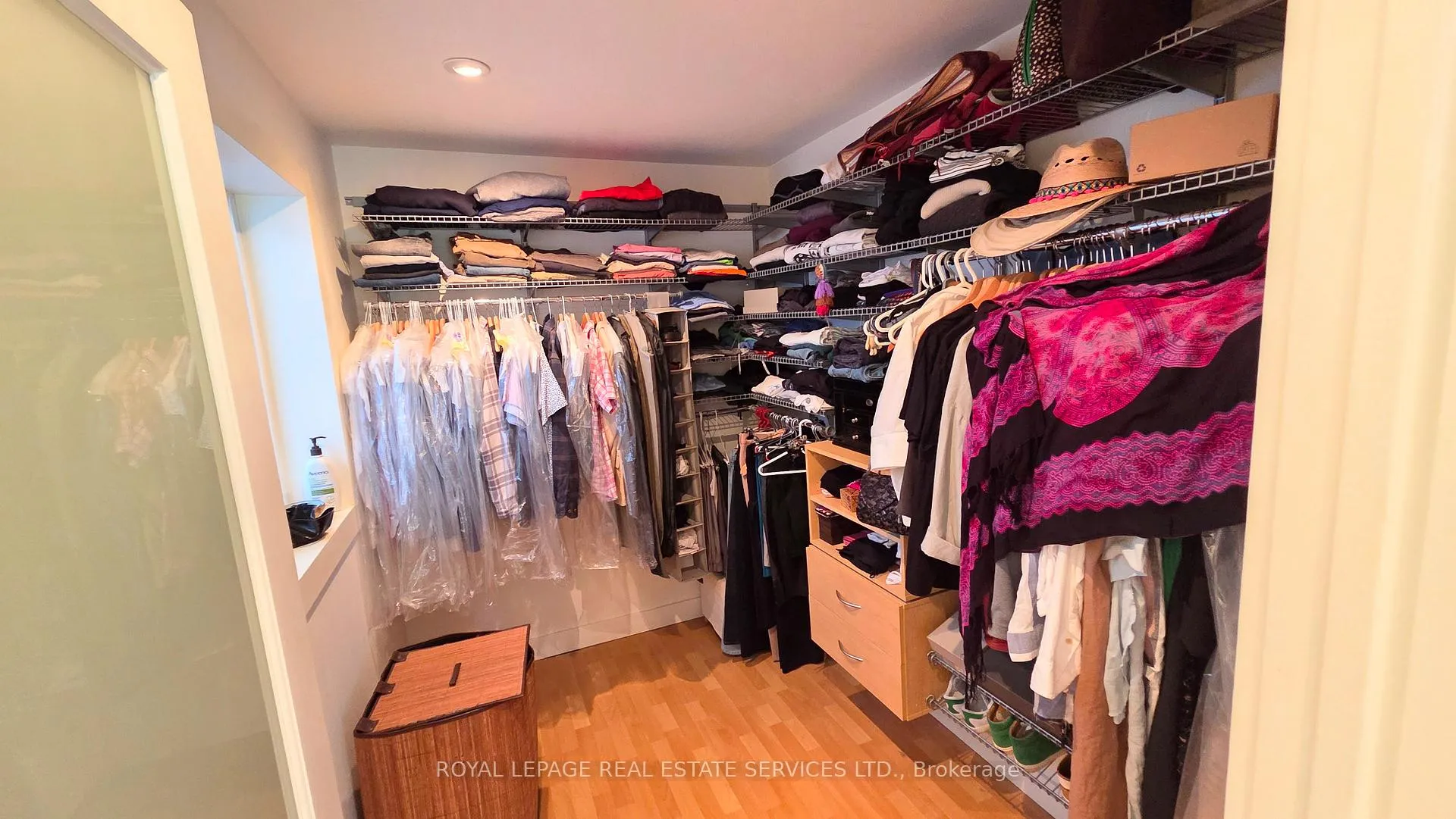 Photo 6 of 24 Morningside Avenue, Toronto, High Park-Swansea — HOMEH
