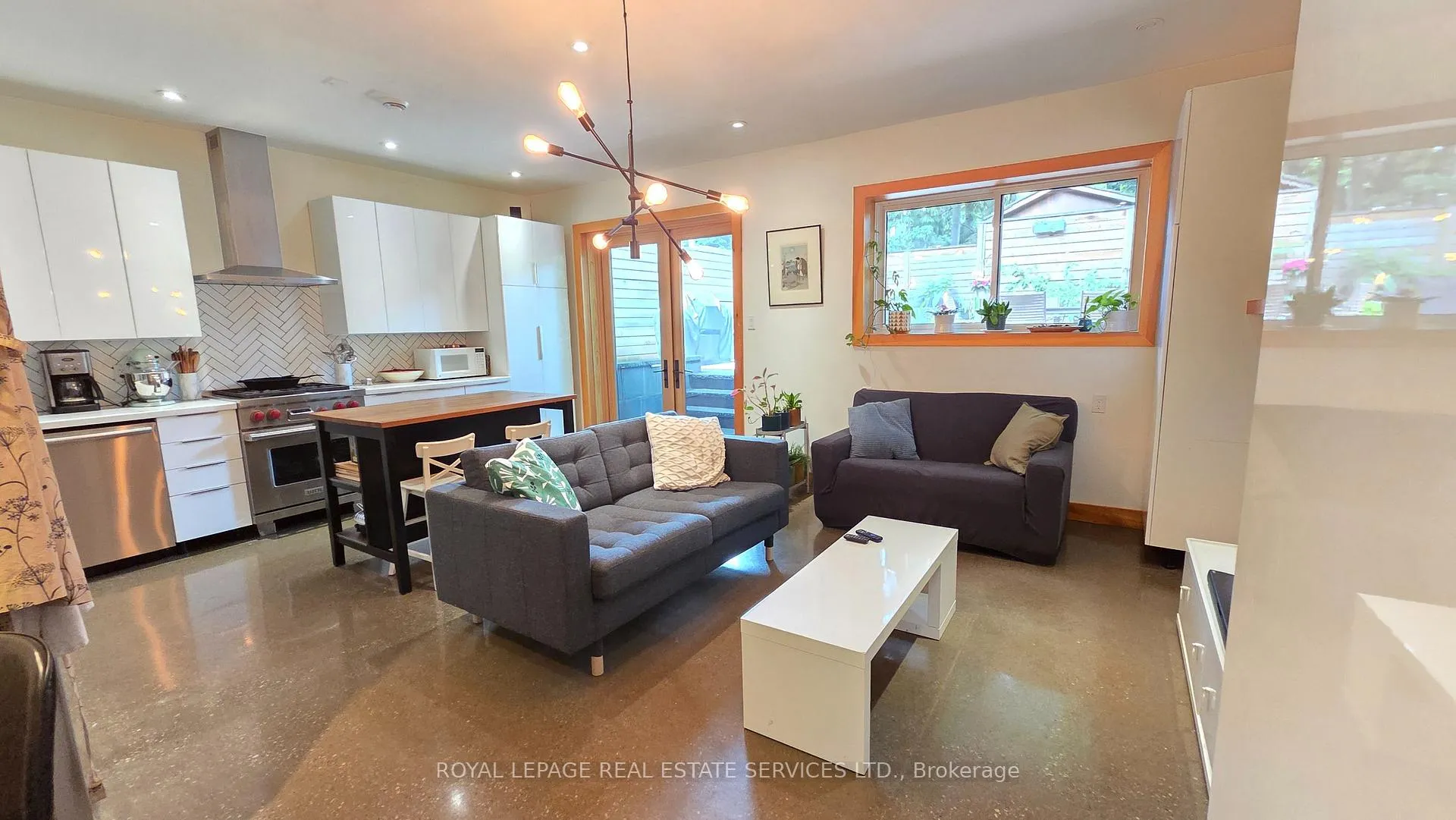 Photo 28 of 24 Morningside Avenue, Toronto, High Park-Swansea — HOMEH