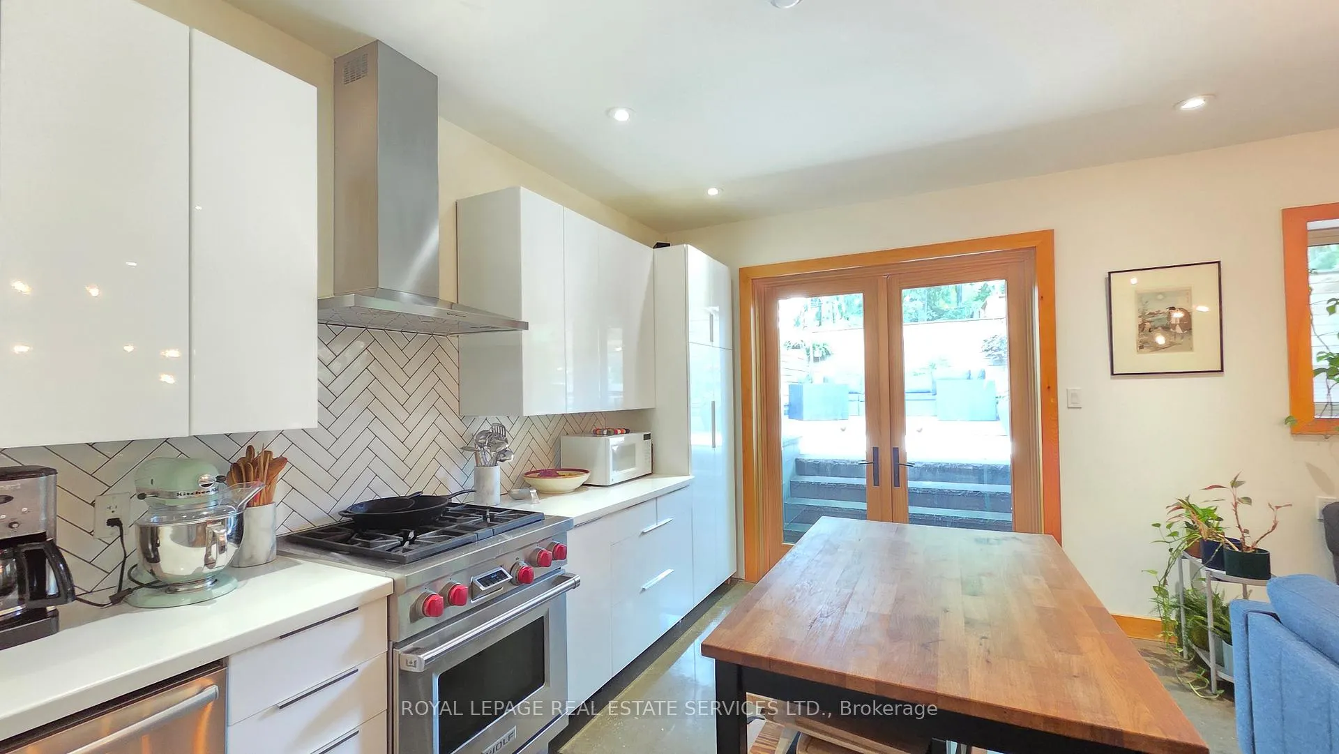 Photo 29 of 24 Morningside Avenue, Toronto, High Park-Swansea — HOMEH