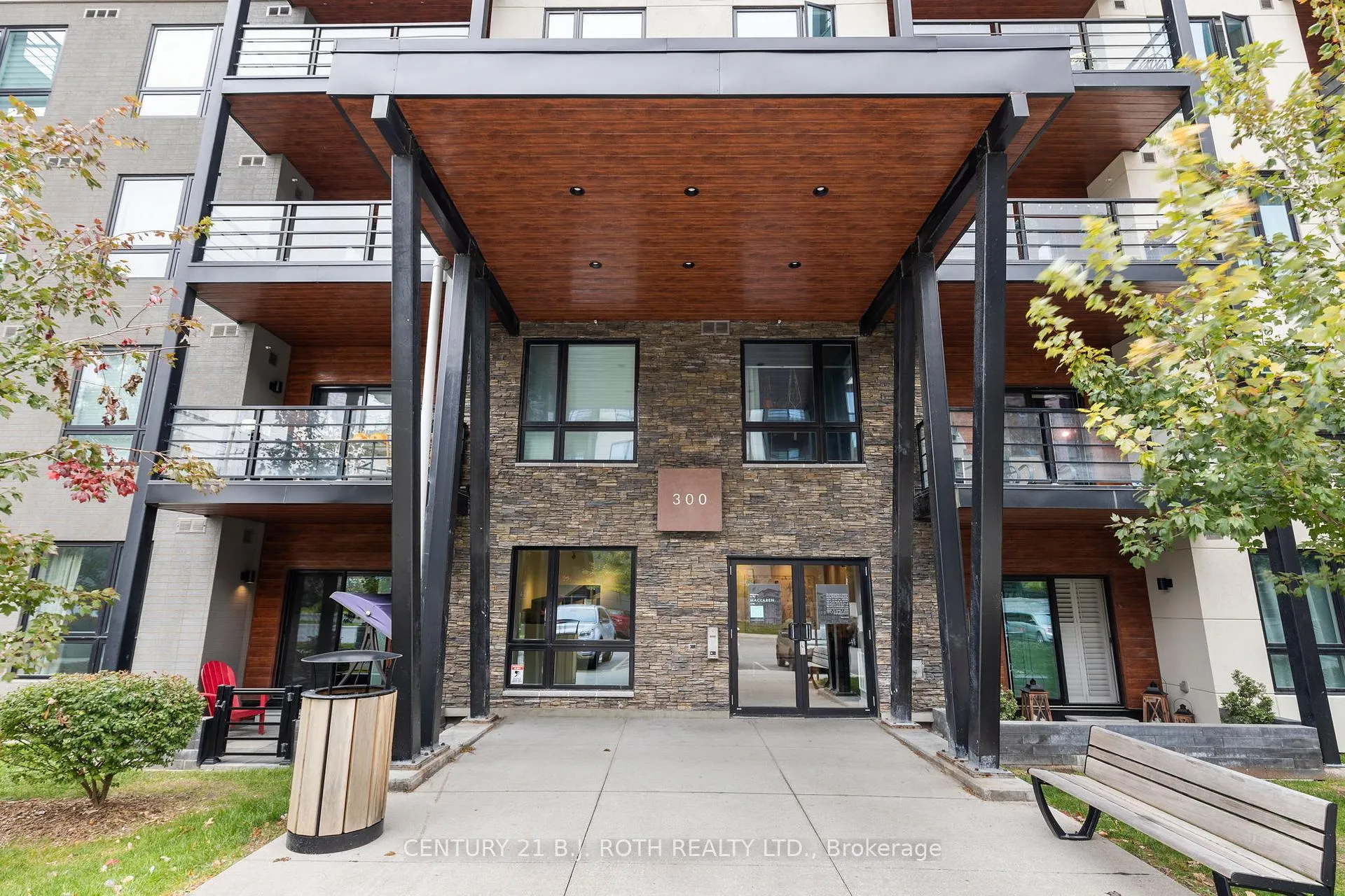 Photo 2 of Unit 307, 300 Essa Road, Barrie, 400 West — HOMEH