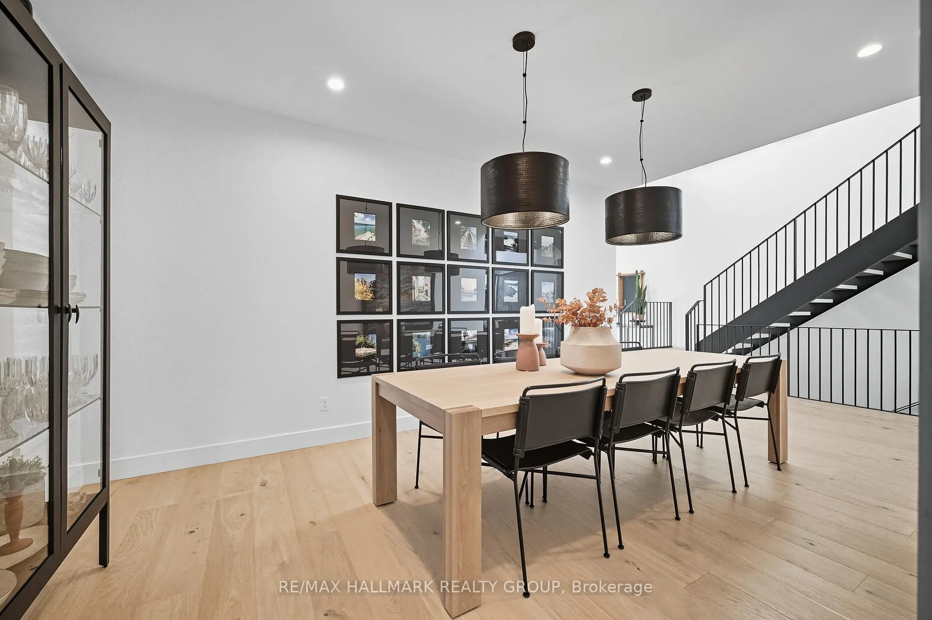 Photo 17 of 610 Gendarme Circle, Ottawa, Mer Bleue/Bradley Estates/Anderson Park — HOMEH