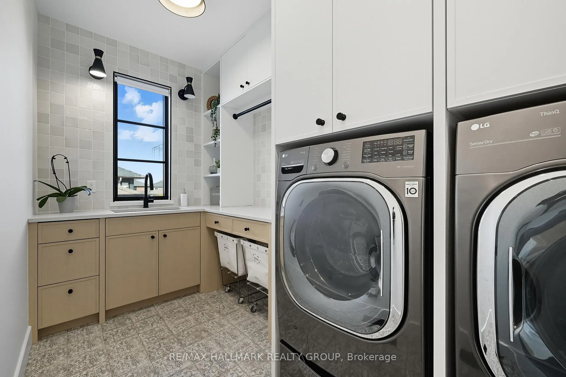 Photo 32 of 610 Gendarme Circle, Ottawa, Mer Bleue/Bradley Estates/Anderson Park — HOMEH