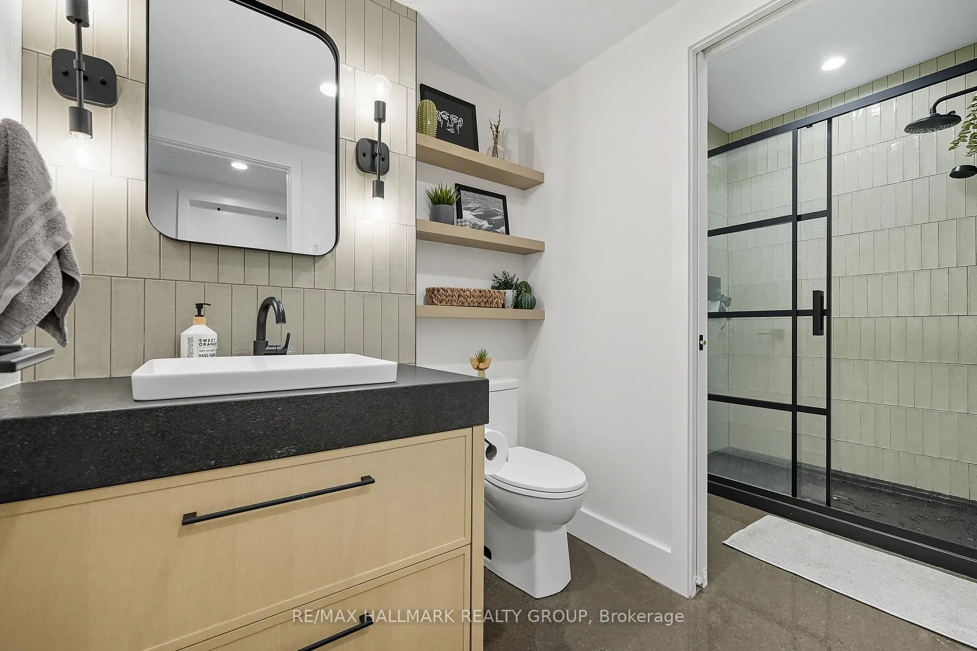 Photo 42 of 610 Gendarme Circle, Ottawa, Mer Bleue/Bradley Estates/Anderson Park — HOMEH