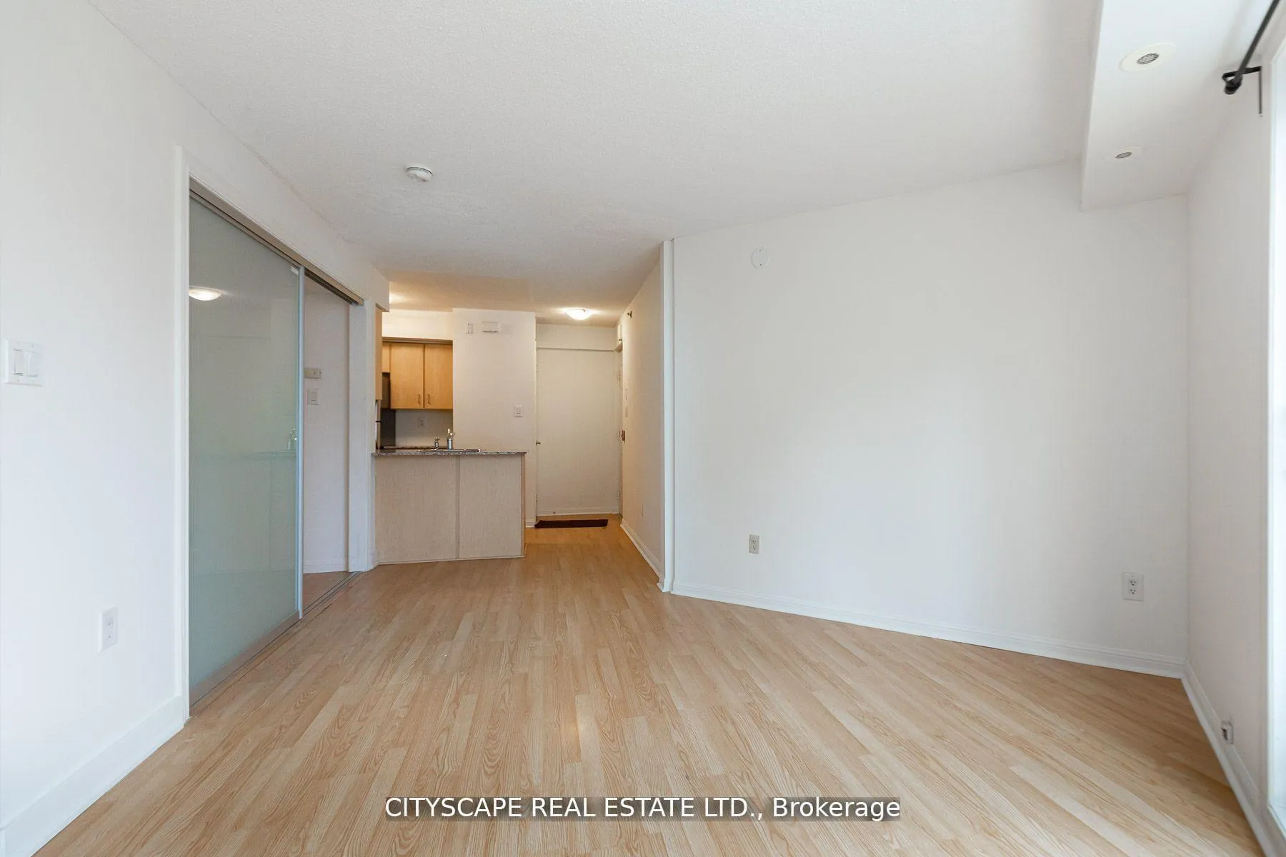 Photo 2 of Unit 1704, 80 Joe Shuster Way, Toronto, South Parkdale — HOMEH
