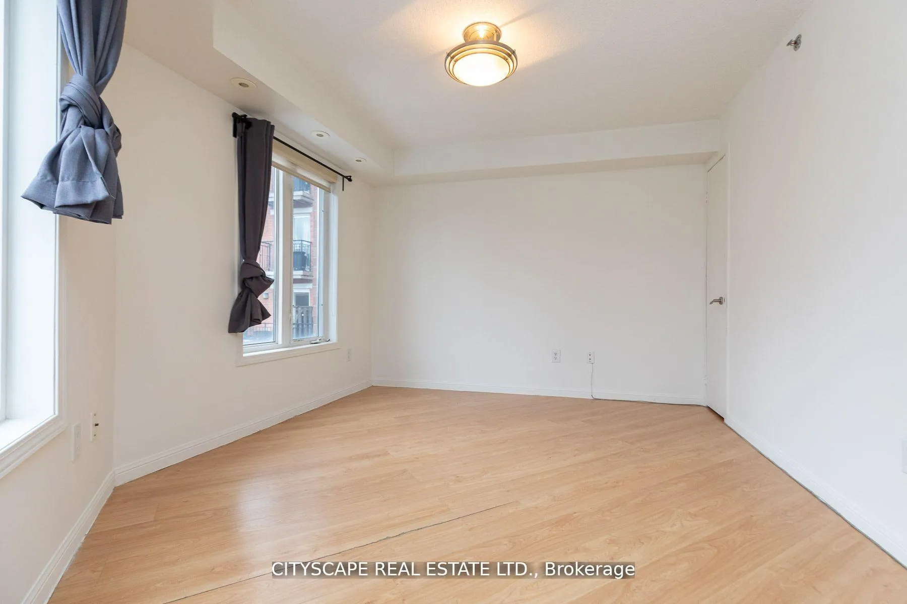 Photo 7 of Unit 1704, 80 Joe Shuster Way, Toronto, South Parkdale — HOMEH