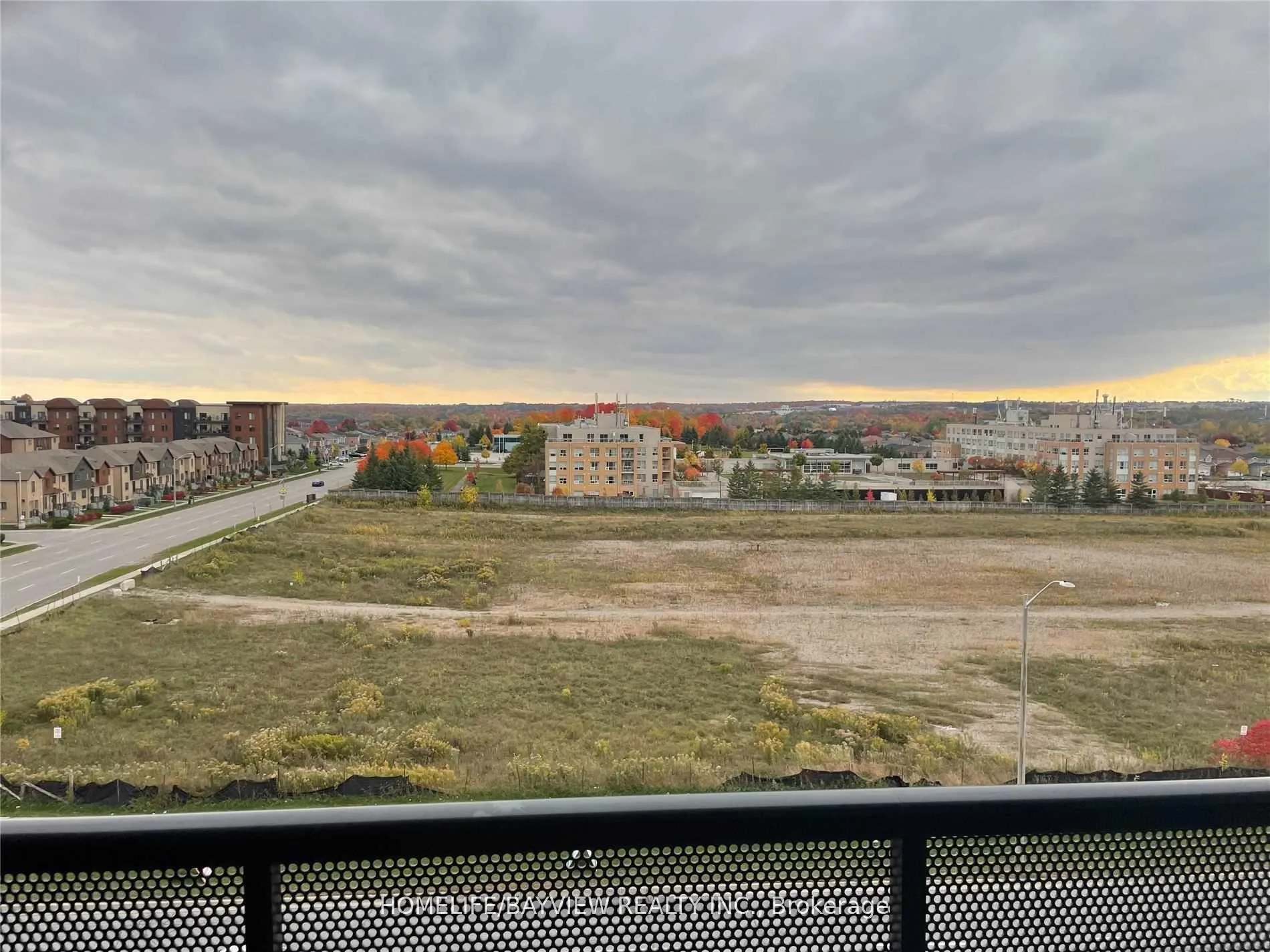 Photo 9 of Unit 514, 681 Yonge Street, Barrie, Painswick South — HOMEH