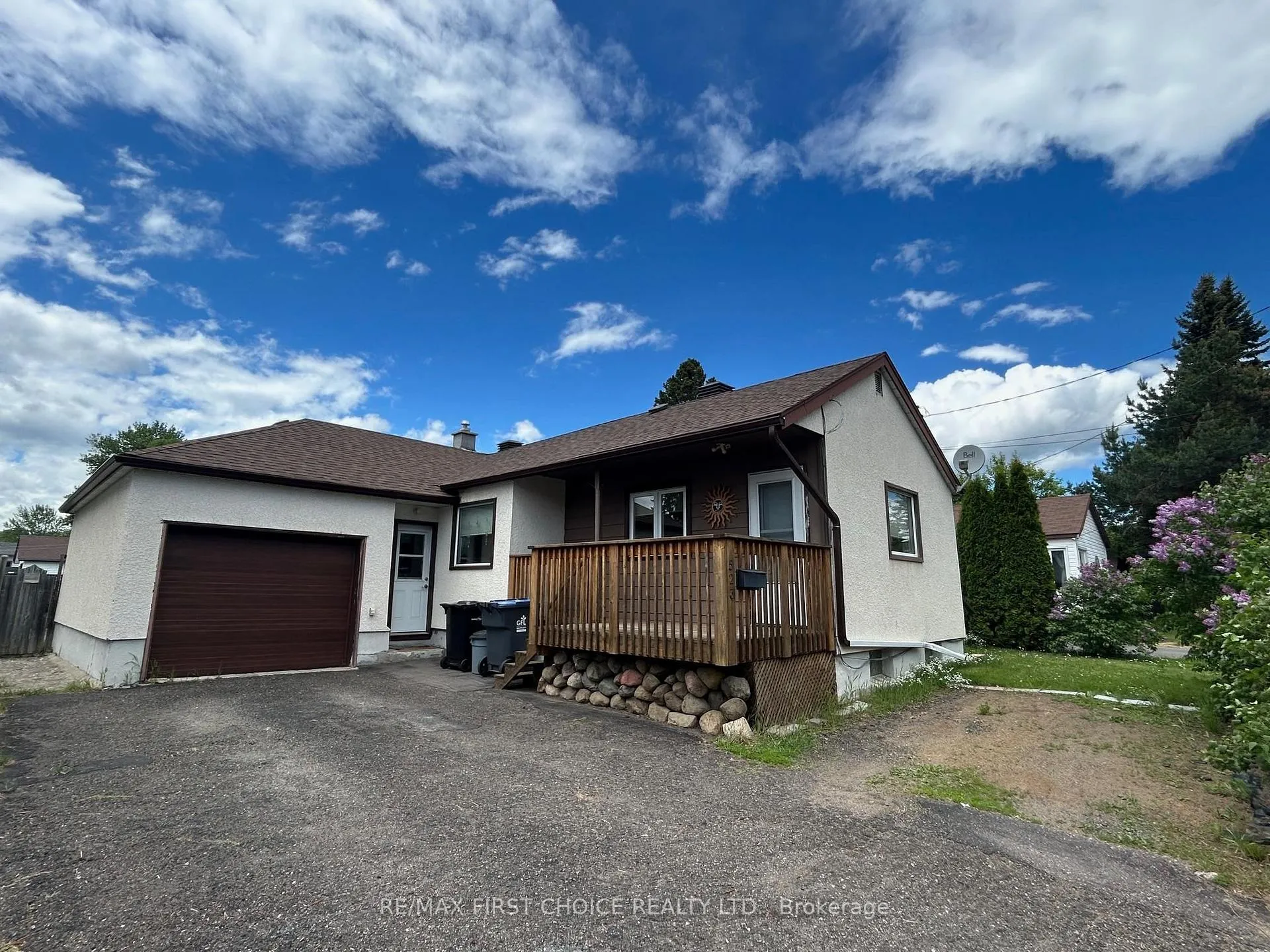 Photo 1 of 523 Hodder Avenue, Thunder Bay, Current River — HOMEH