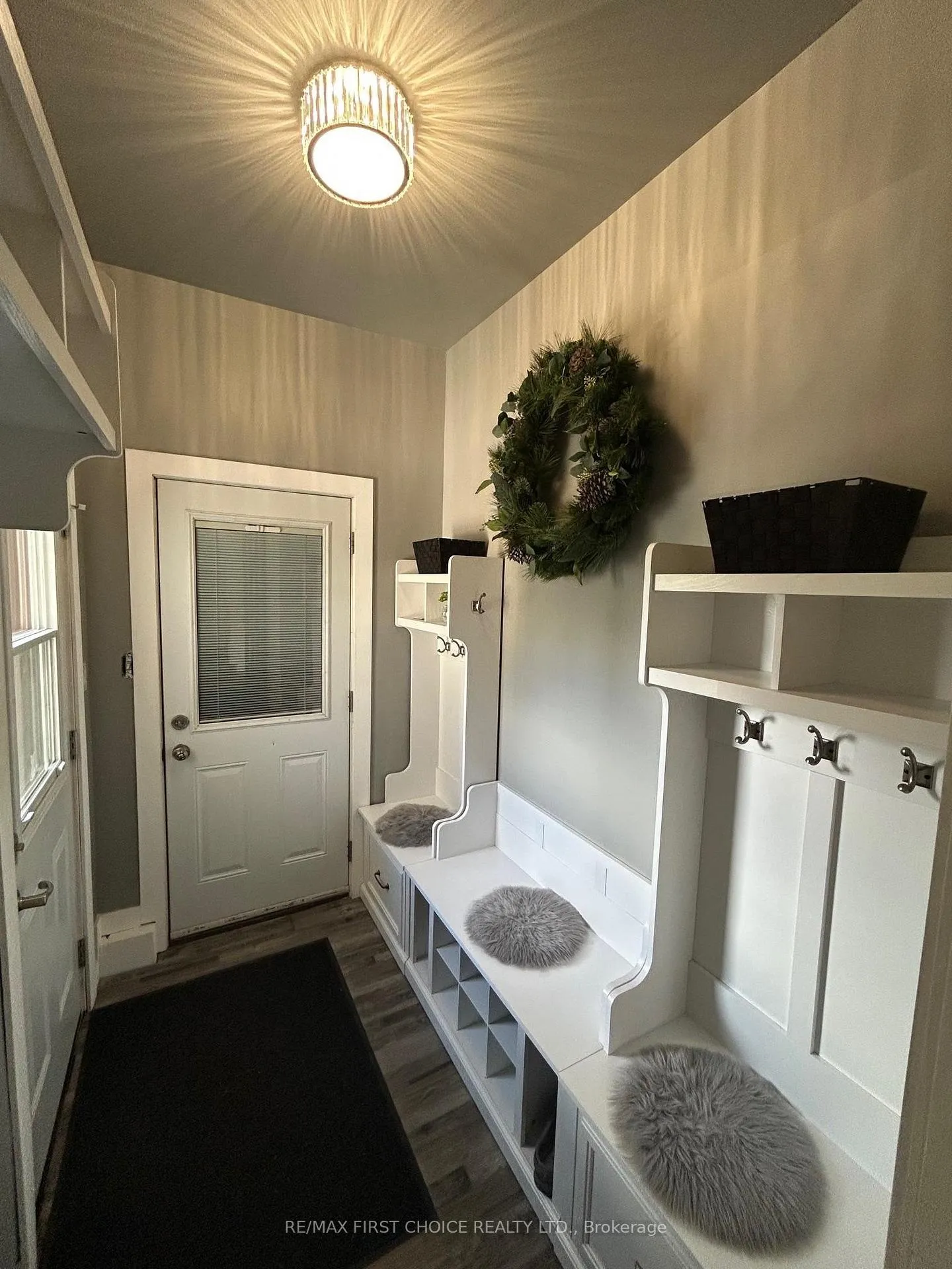 Photo 5 of 523 Hodder Avenue, Thunder Bay, Current River — HOMEH