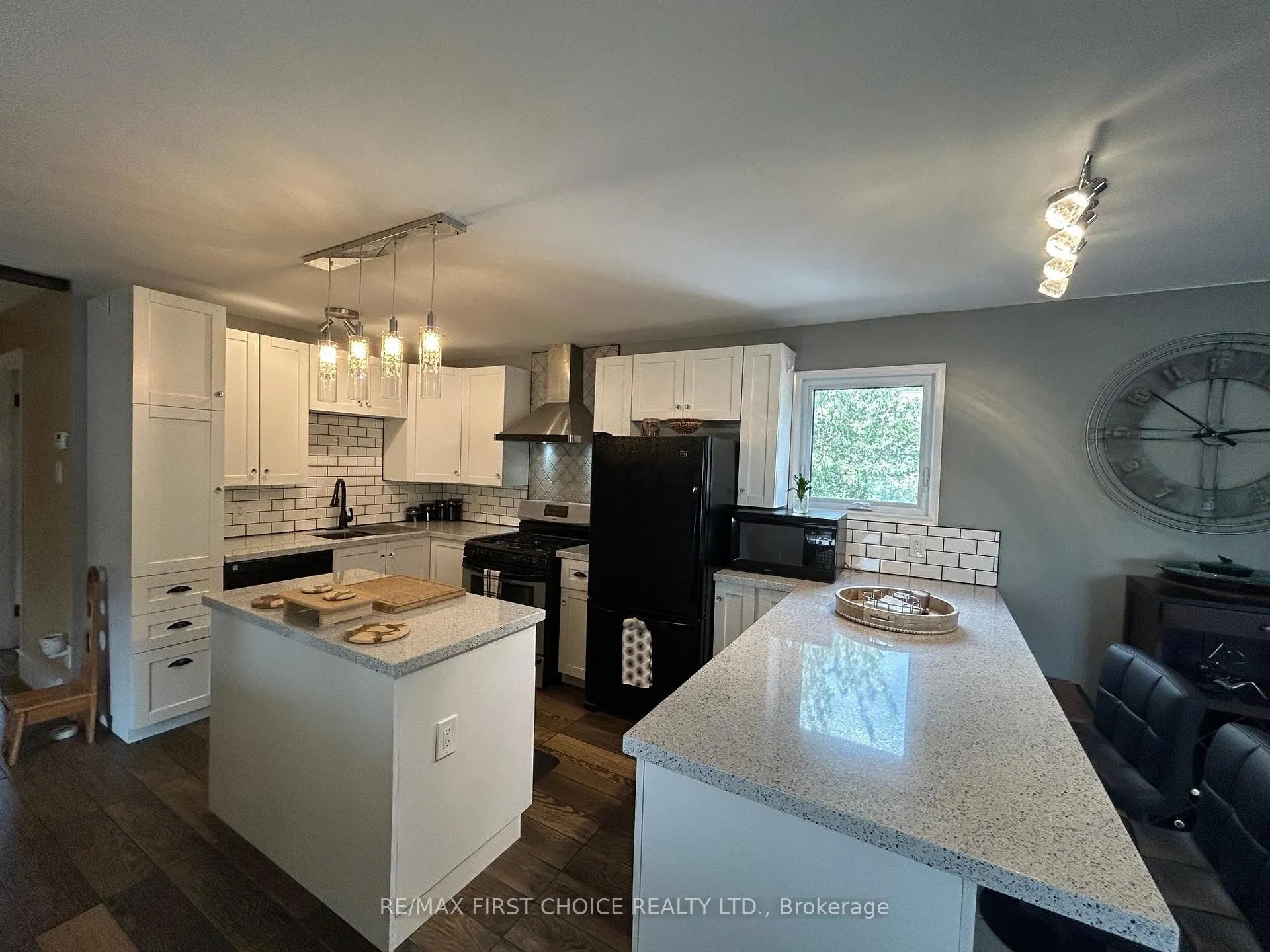Photo 7 of 523 Hodder Avenue, Thunder Bay, Current River — HOMEH