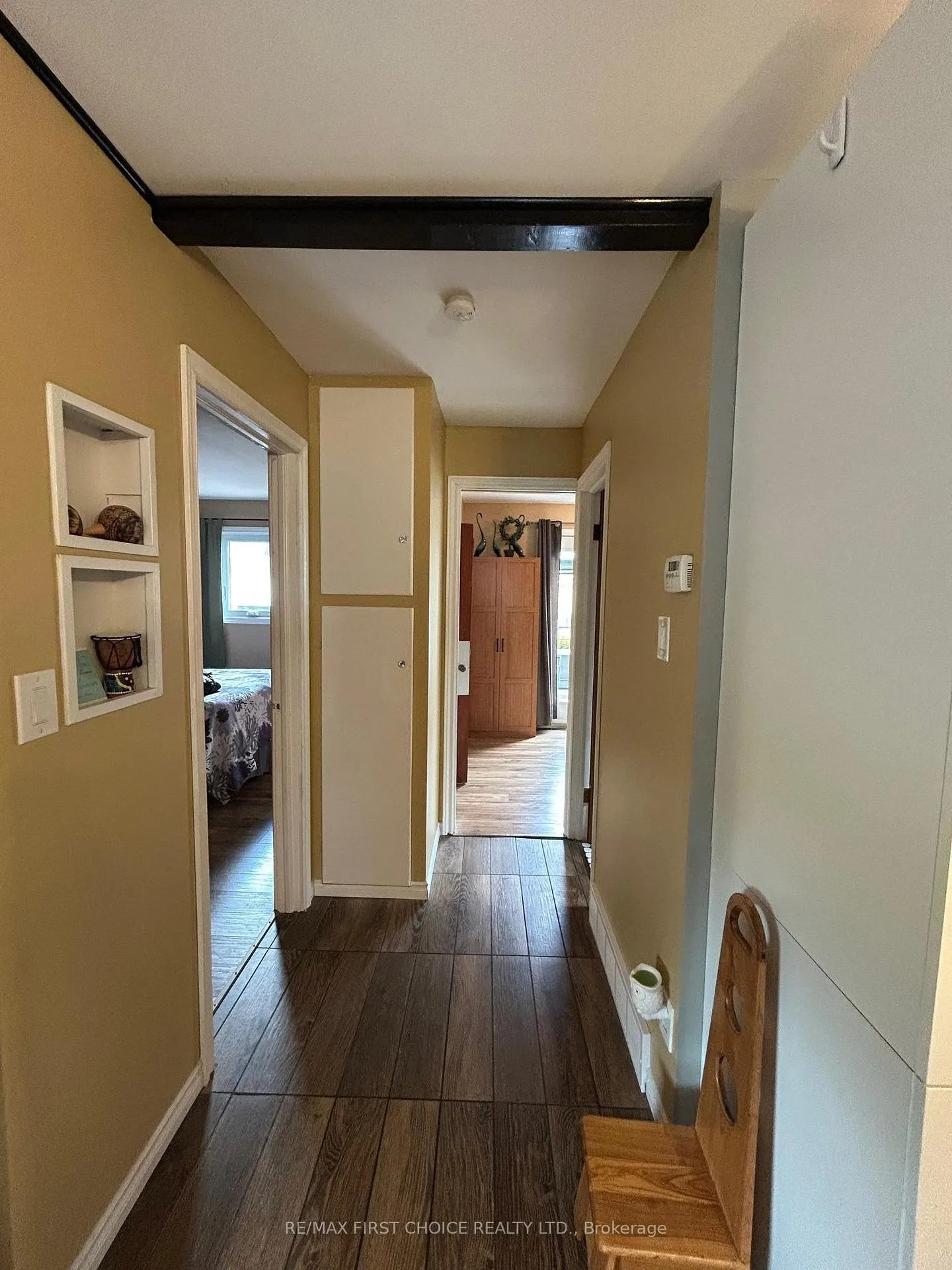 Photo 11 of 523 Hodder Avenue, Thunder Bay, Current River — HOMEH