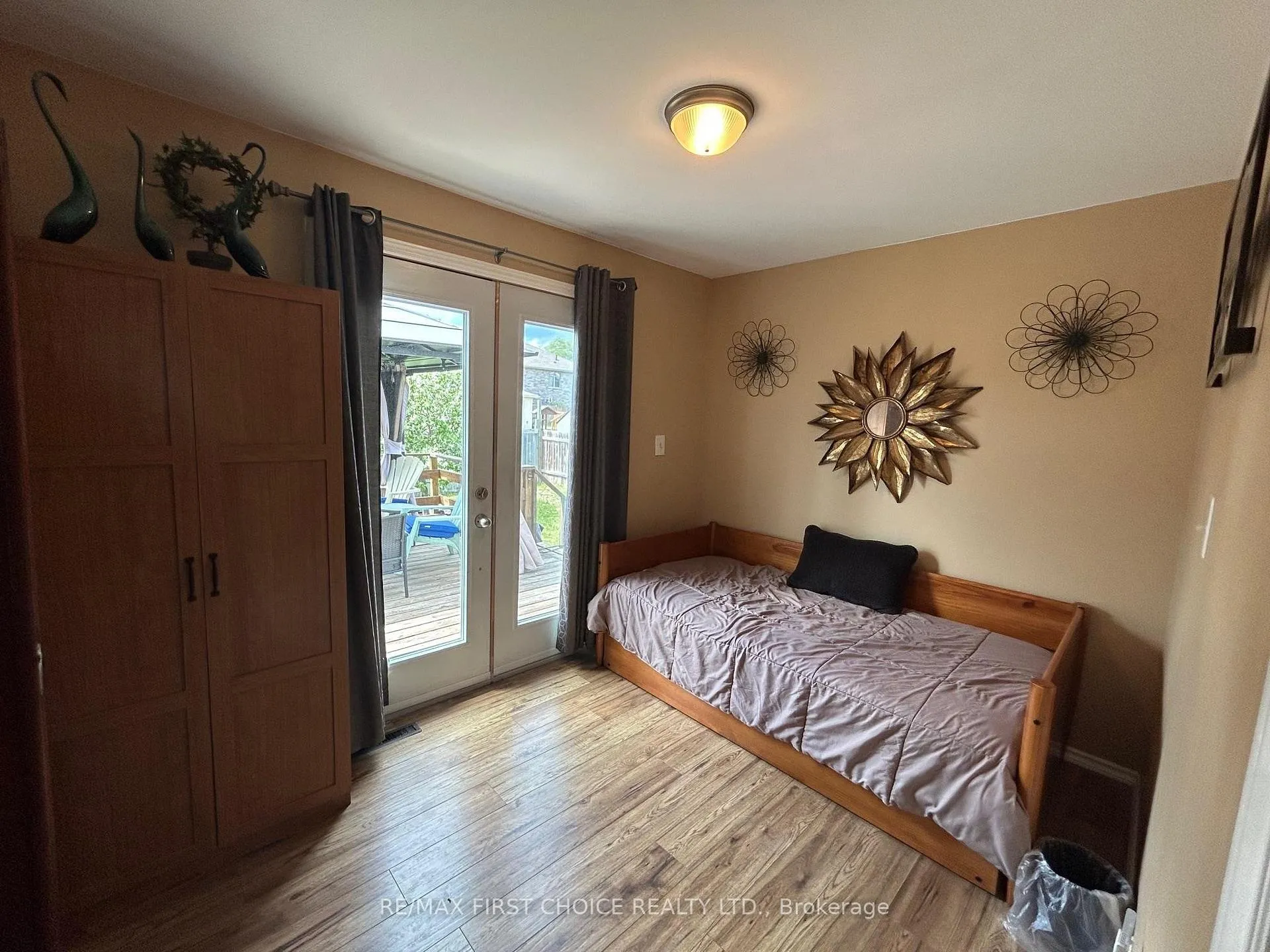 Photo 15 of 523 Hodder Avenue, Thunder Bay, Current River — HOMEH