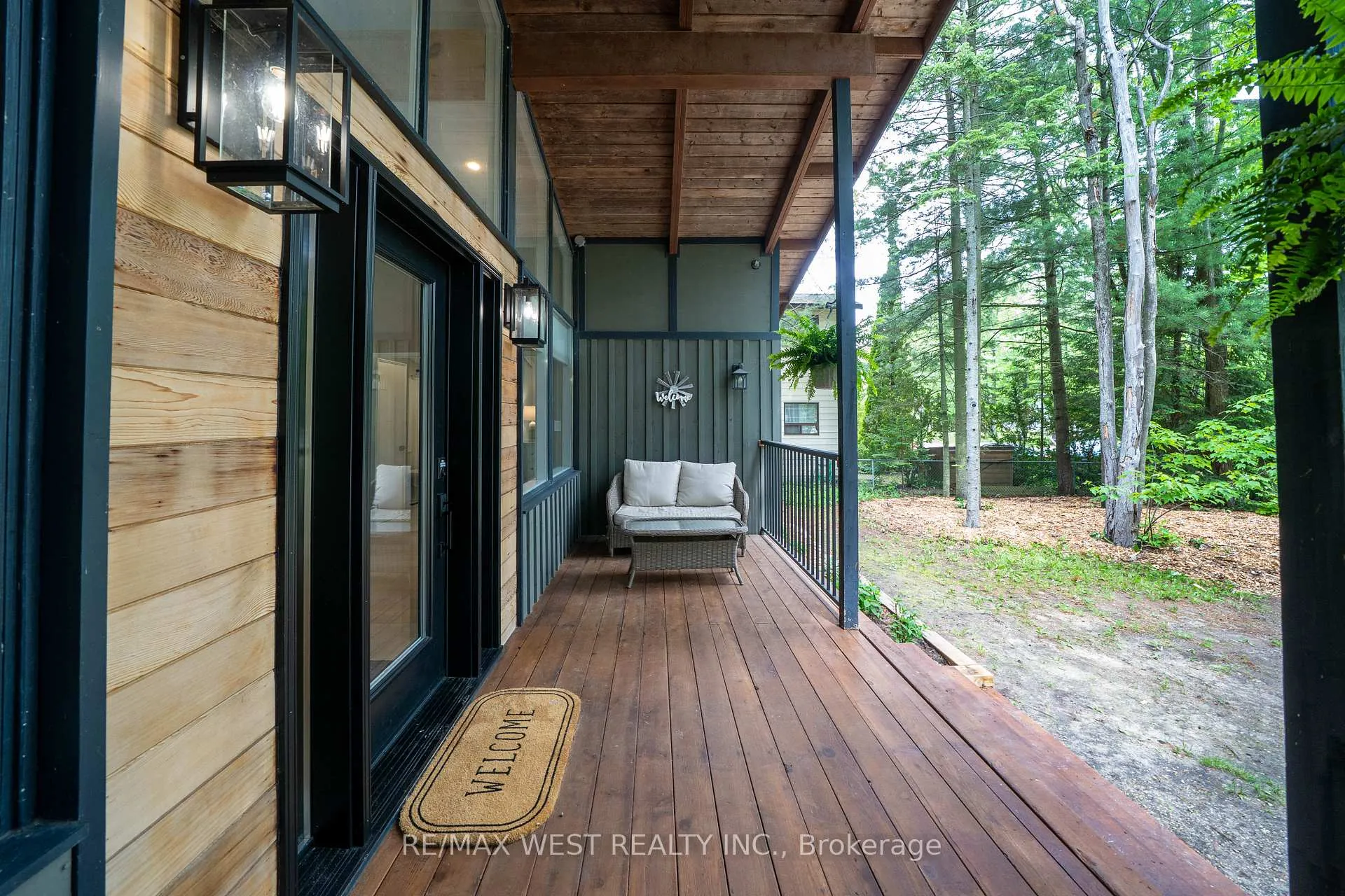Photo 8 of 94 28th Street N, Wasaga Beach — HOMEH