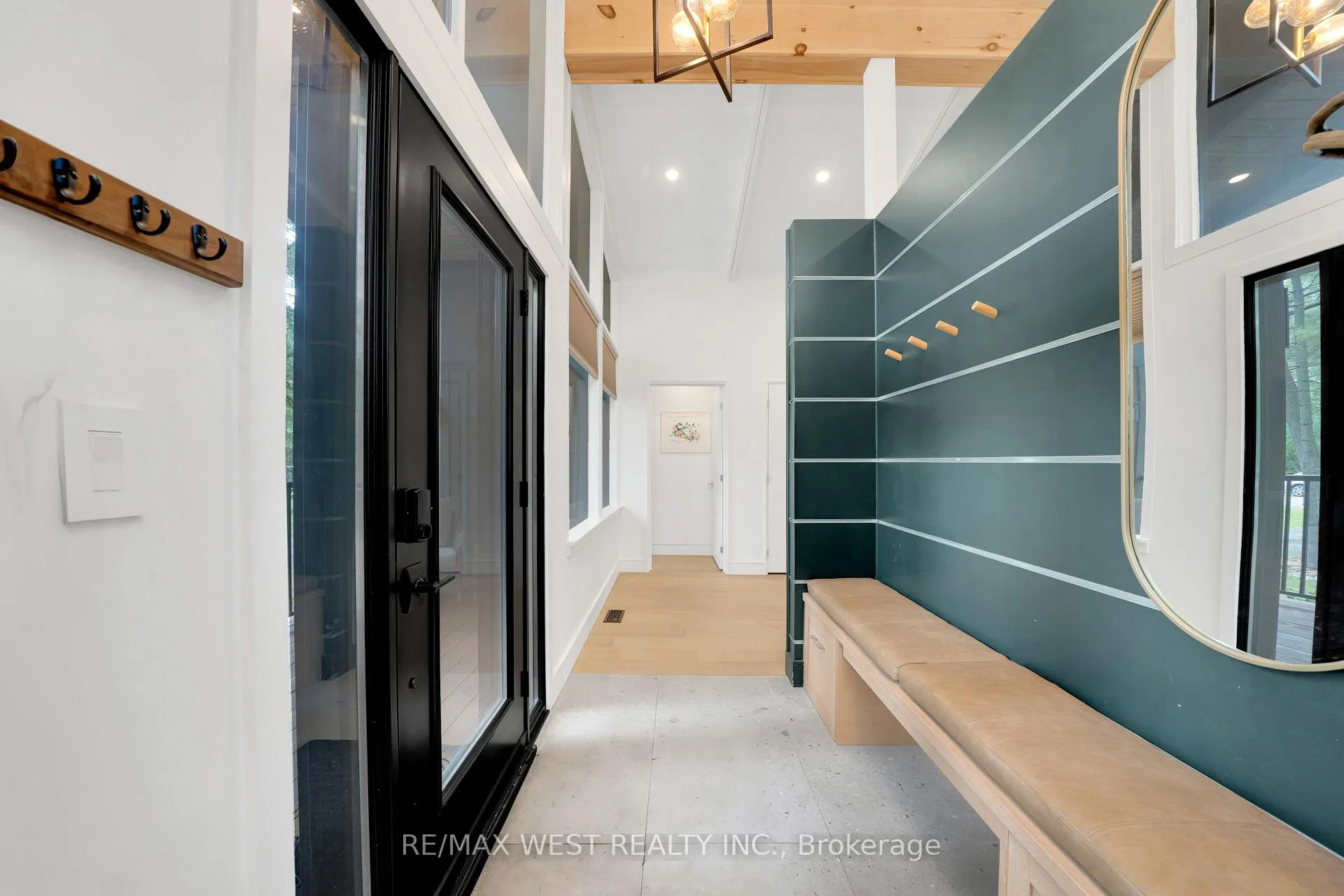 Photo 9 of 94 28th Street N, Wasaga Beach — HOMEH