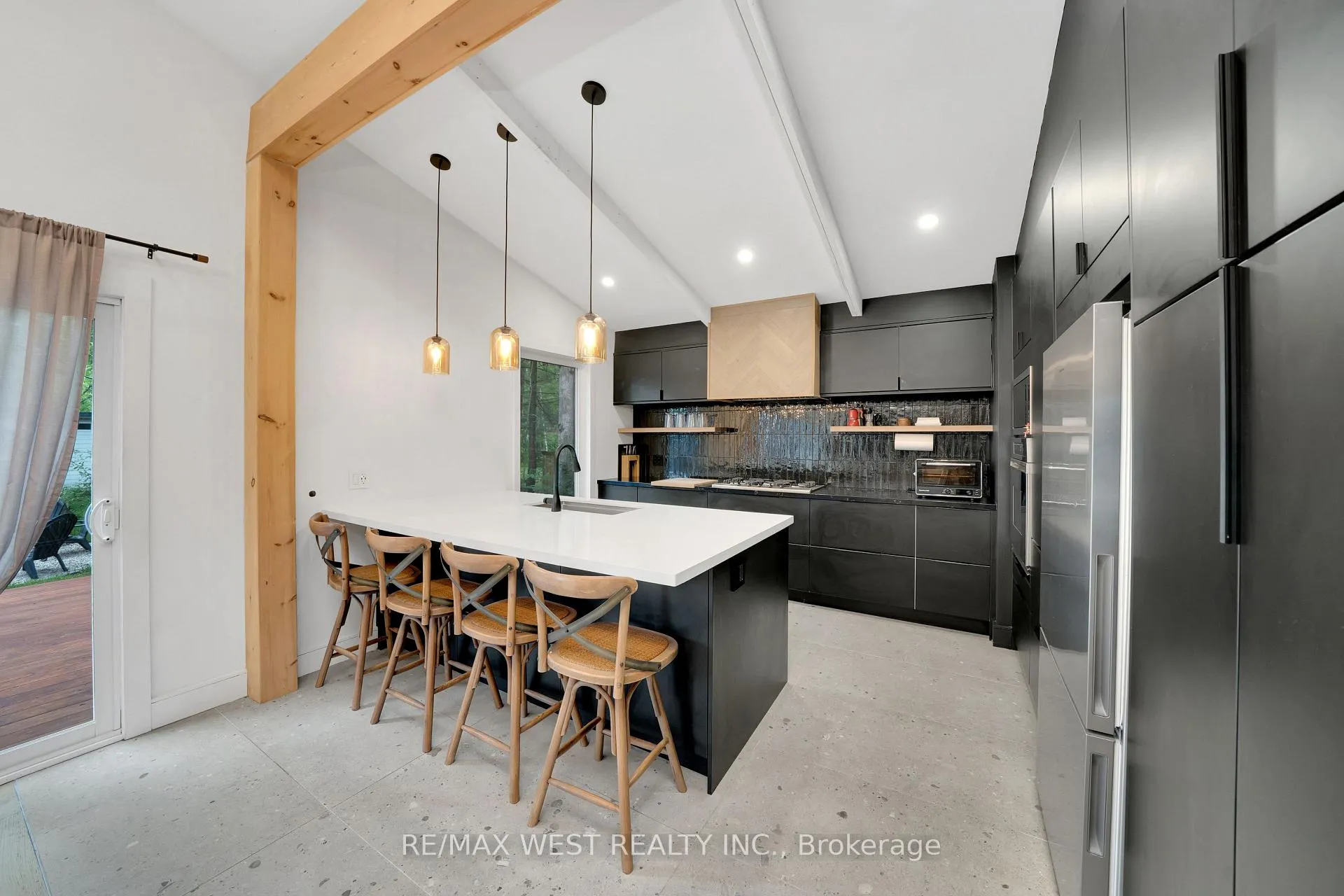 Photo 15 of 94 28th Street N, Wasaga Beach — HOMEH