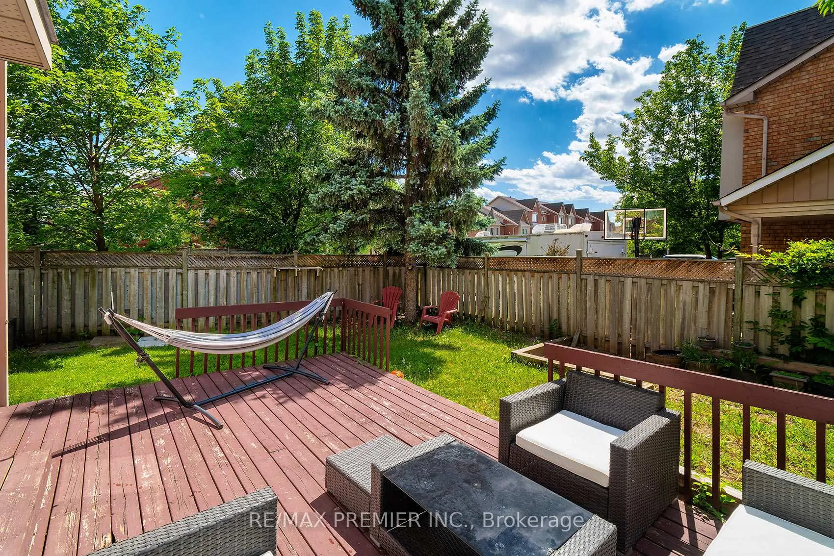 Photo 31 of 2 Prestwick Avenue, Vaughan, Maple — HOMEH