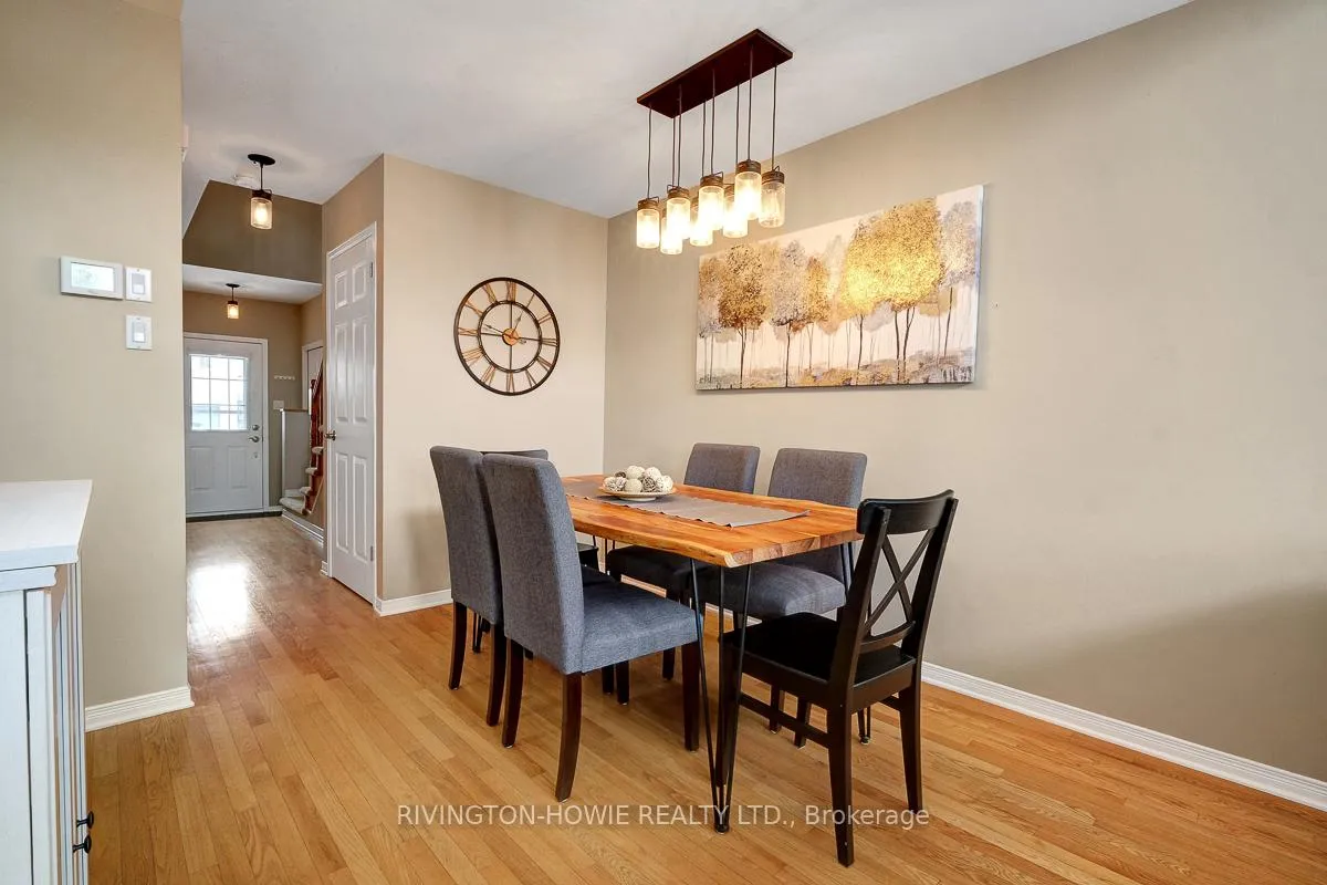 Photo 12 of 19 Calaveras Avenue, Ottawa, Barrhaven - Longfields — HOMEH