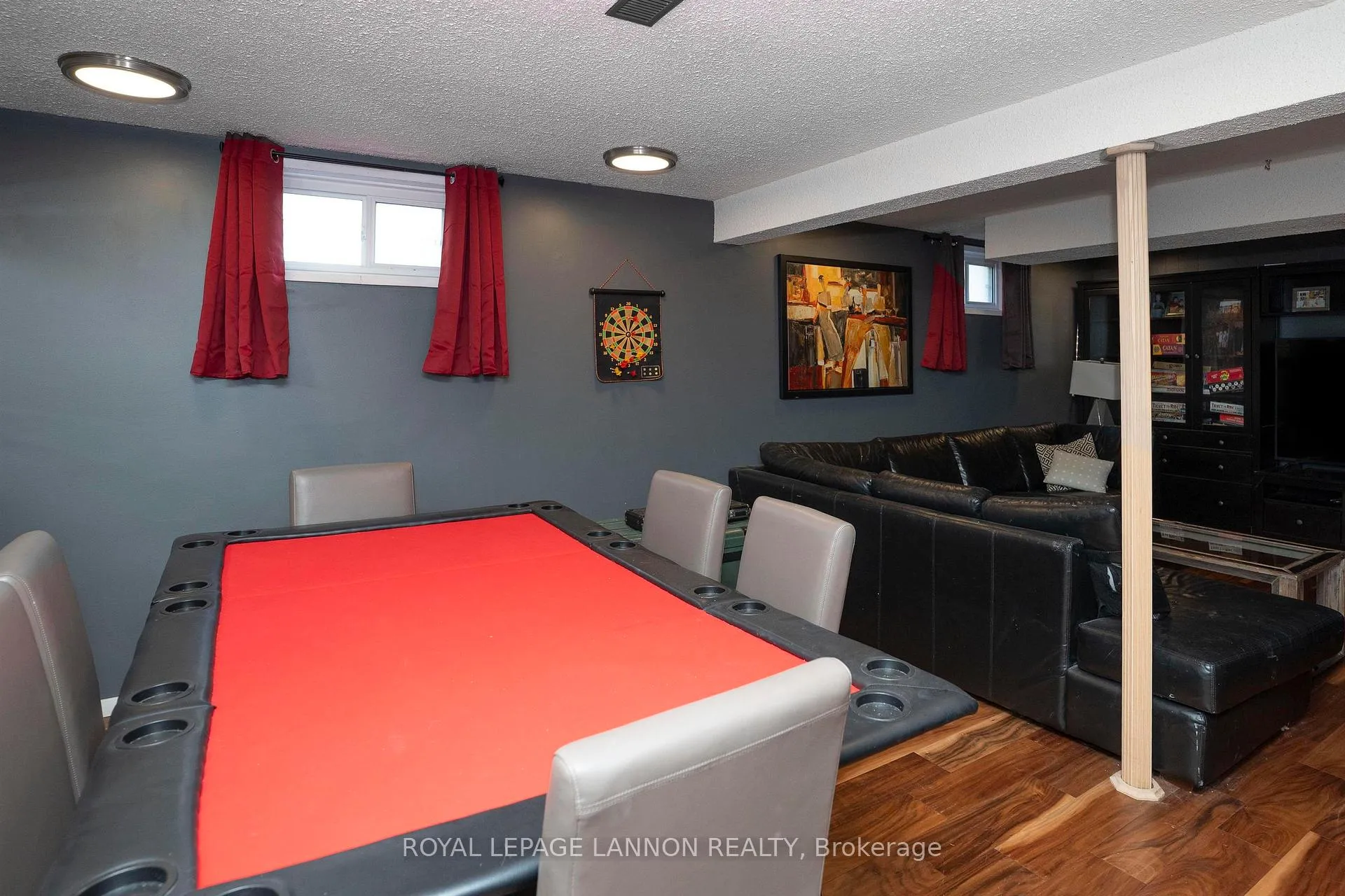 Photo 28 of 425 Chelsea Cres., Thunder Bay, John Street North — HOMEH
