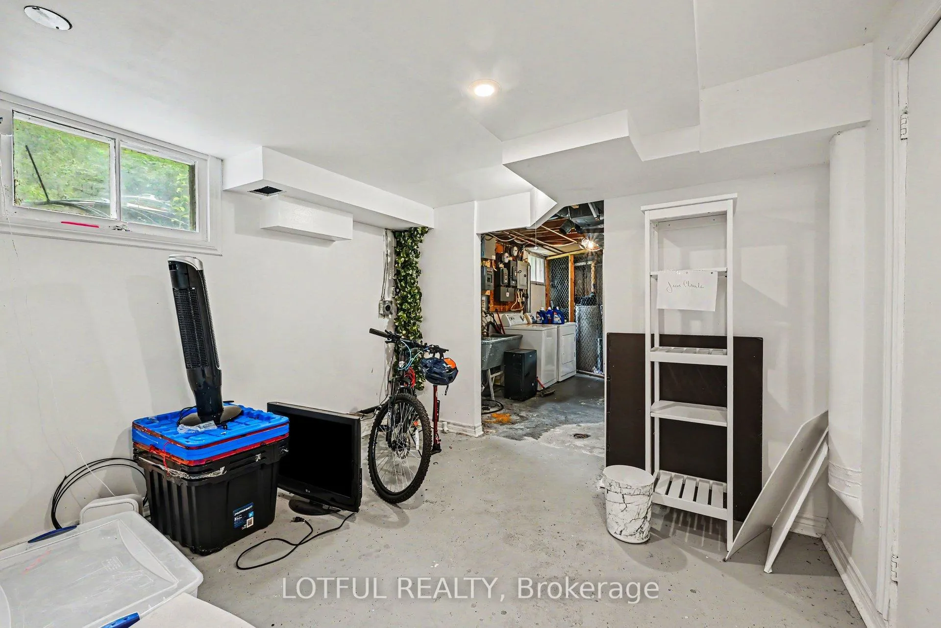 Photo 17 of Unit 3, 2427 Chasseur Avenue, Ottawa, Heron Park — HOMEH