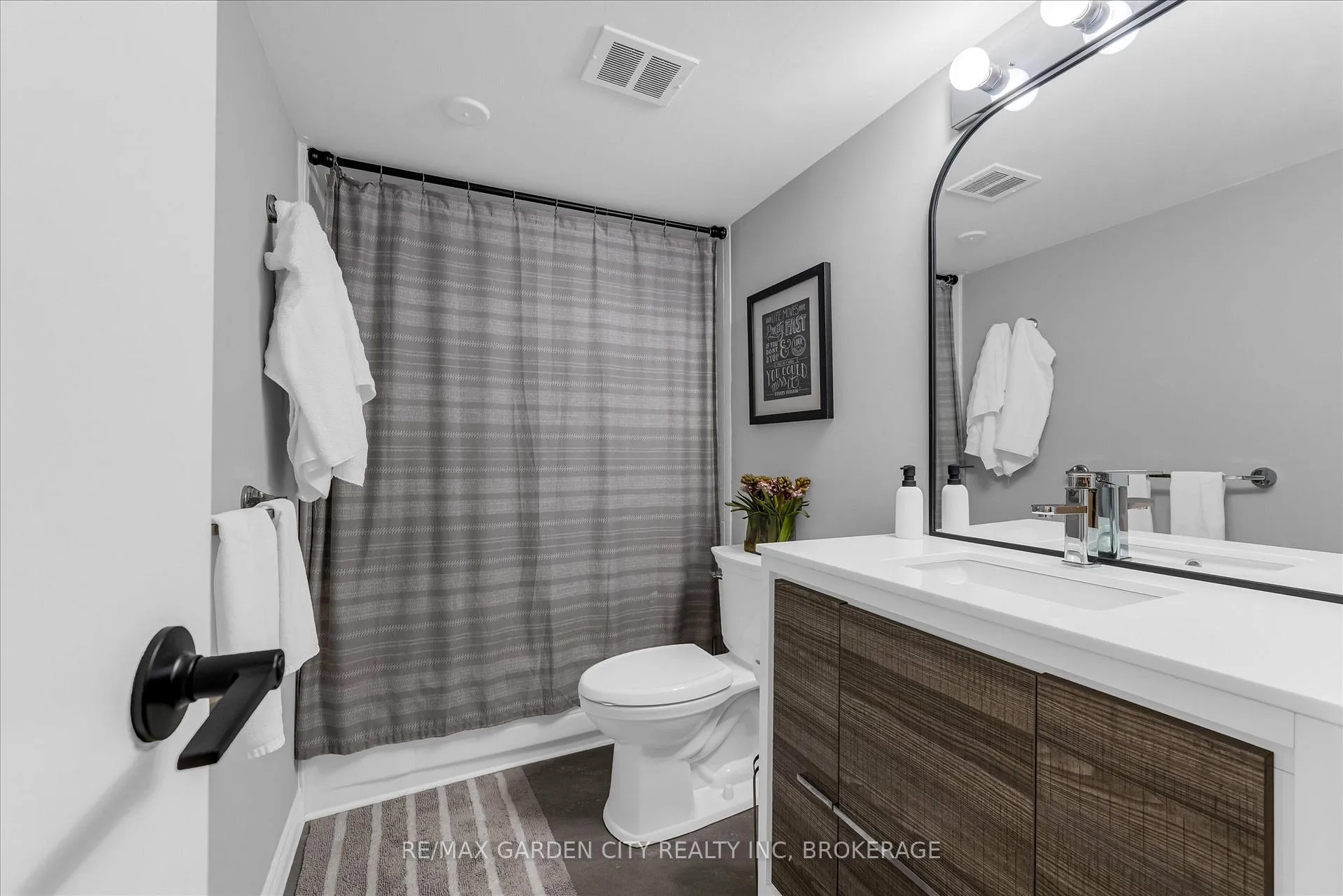 Photo 20 of Unit 1111, 7 Gale Crescent, St. Catharines, E. Chester — HOMEH