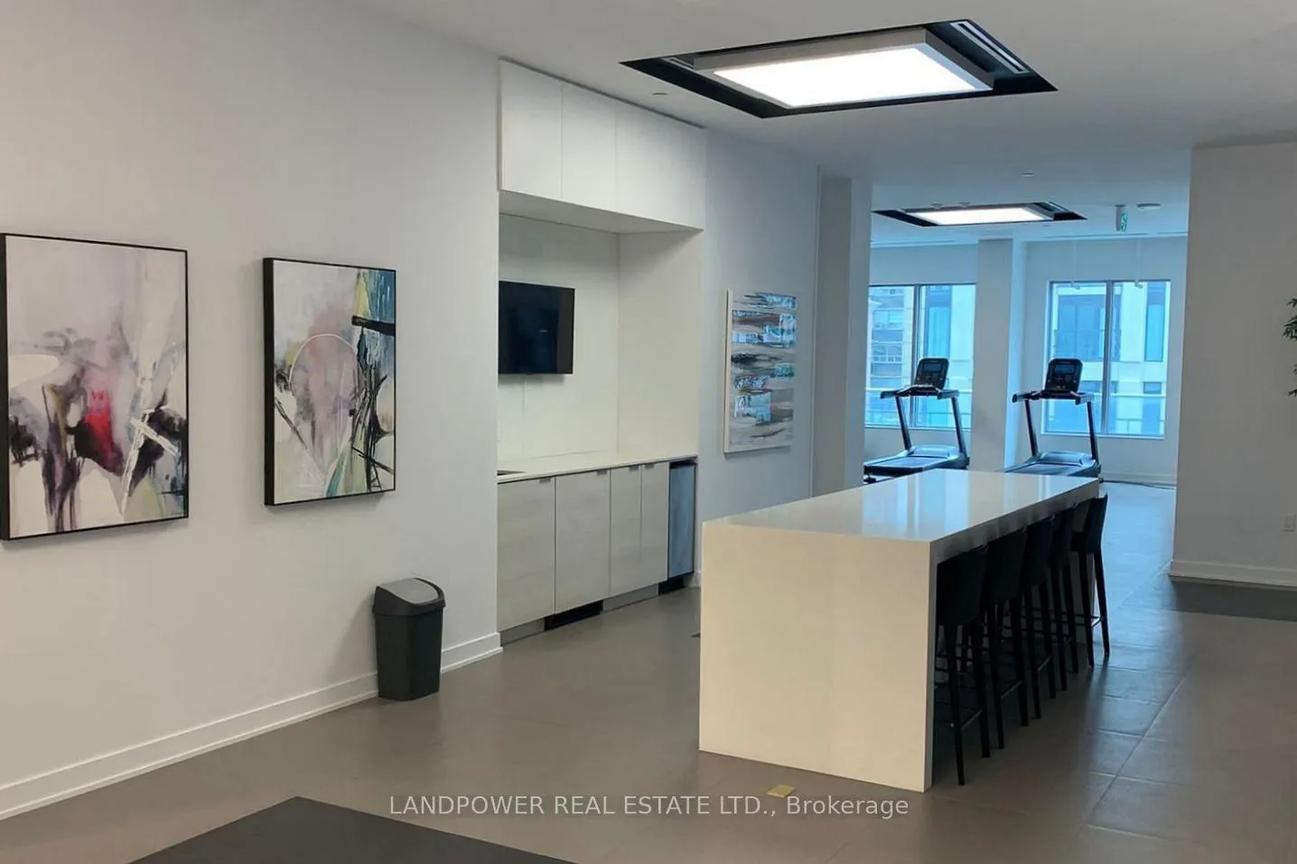 Photo 26 of Unit 2508, 99 Broadway Avenue, Toronto, Mount Pleasant West — HOMEH
