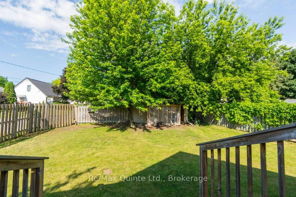 Photo 20 of 42 Ponton Street, Belleville, Belleville Ward — HOMEH