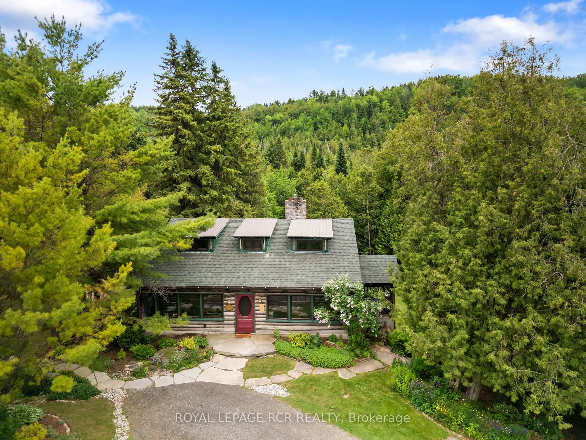 Photo 3 of 307114 Hockley Road, Mono, Rural Mono — HOMEH