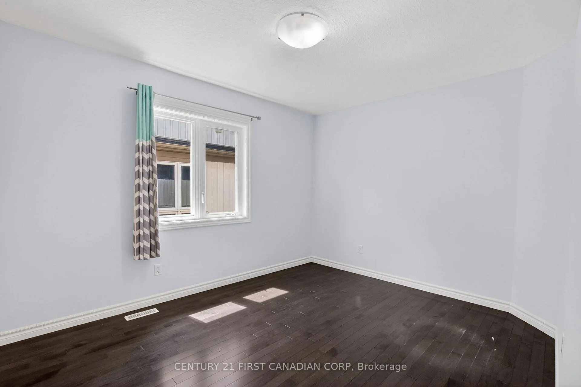 Photo 27 of 697 Killarney Road, London, North D — HOMEH