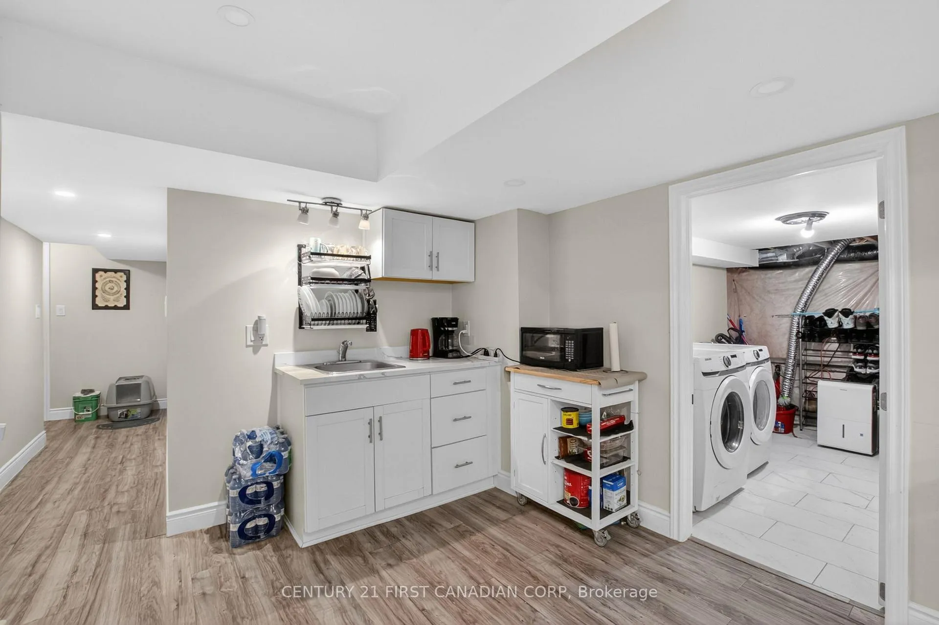 Photo 34 of 697 Killarney Road, London, North D — HOMEH