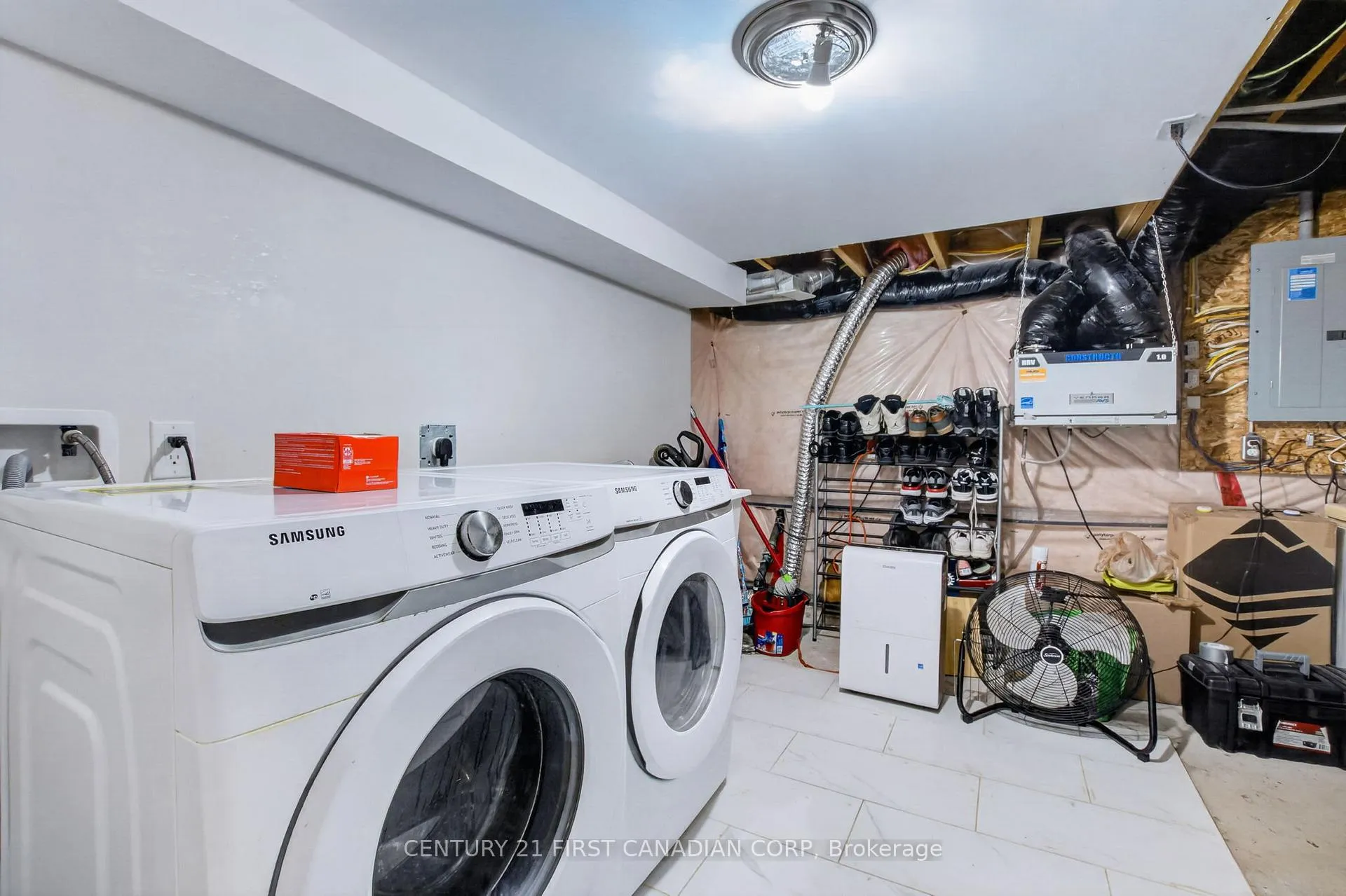Photo 41 of 697 Killarney Road, London, North D — HOMEH