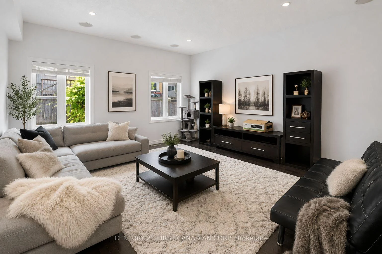 Photo 10 of 697 Killarney Road, London, North D — HOMEH