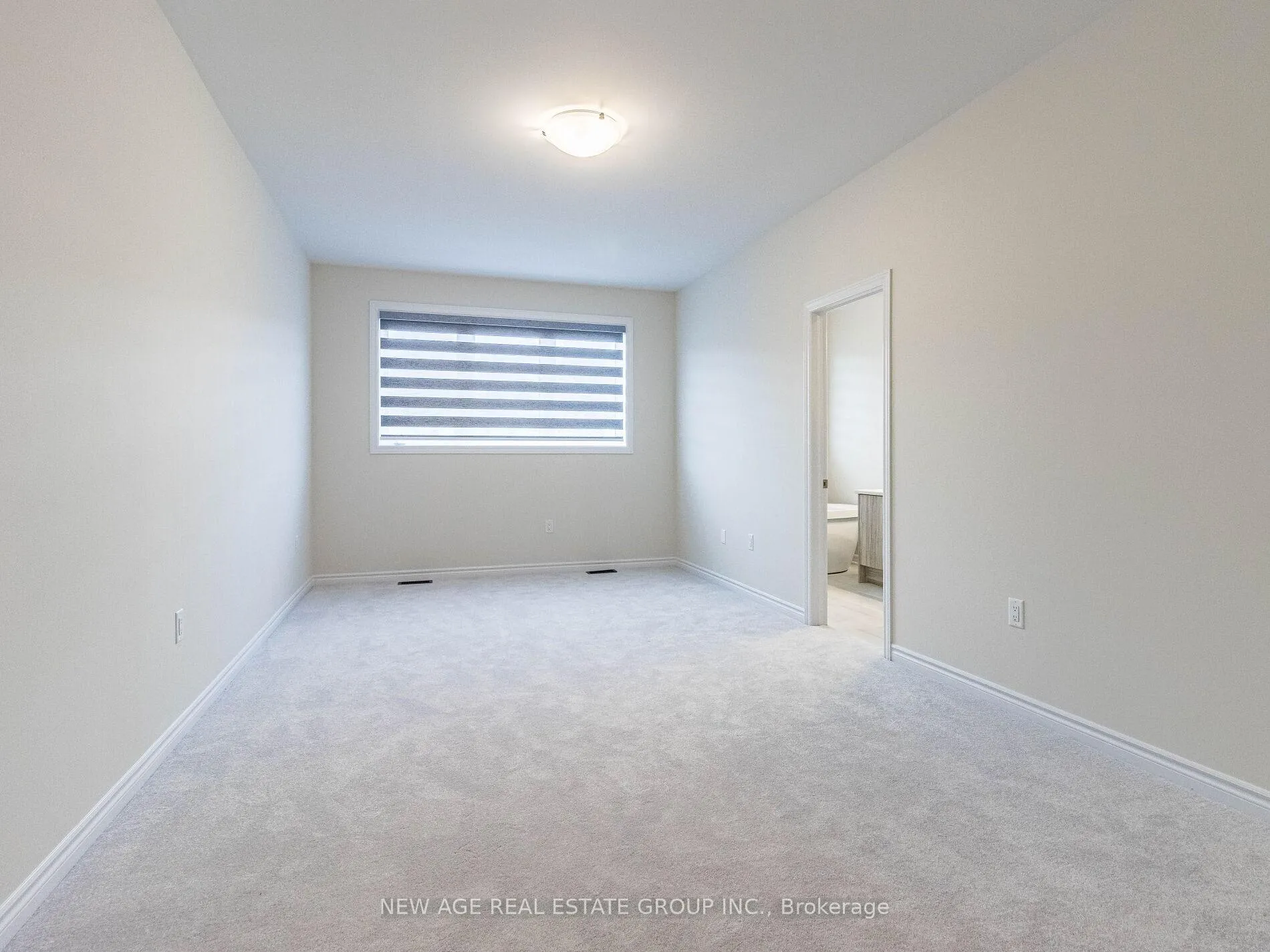 Photo 23 of 1419 Oakmont Common, Burlington, Tyandaga — HOMEH