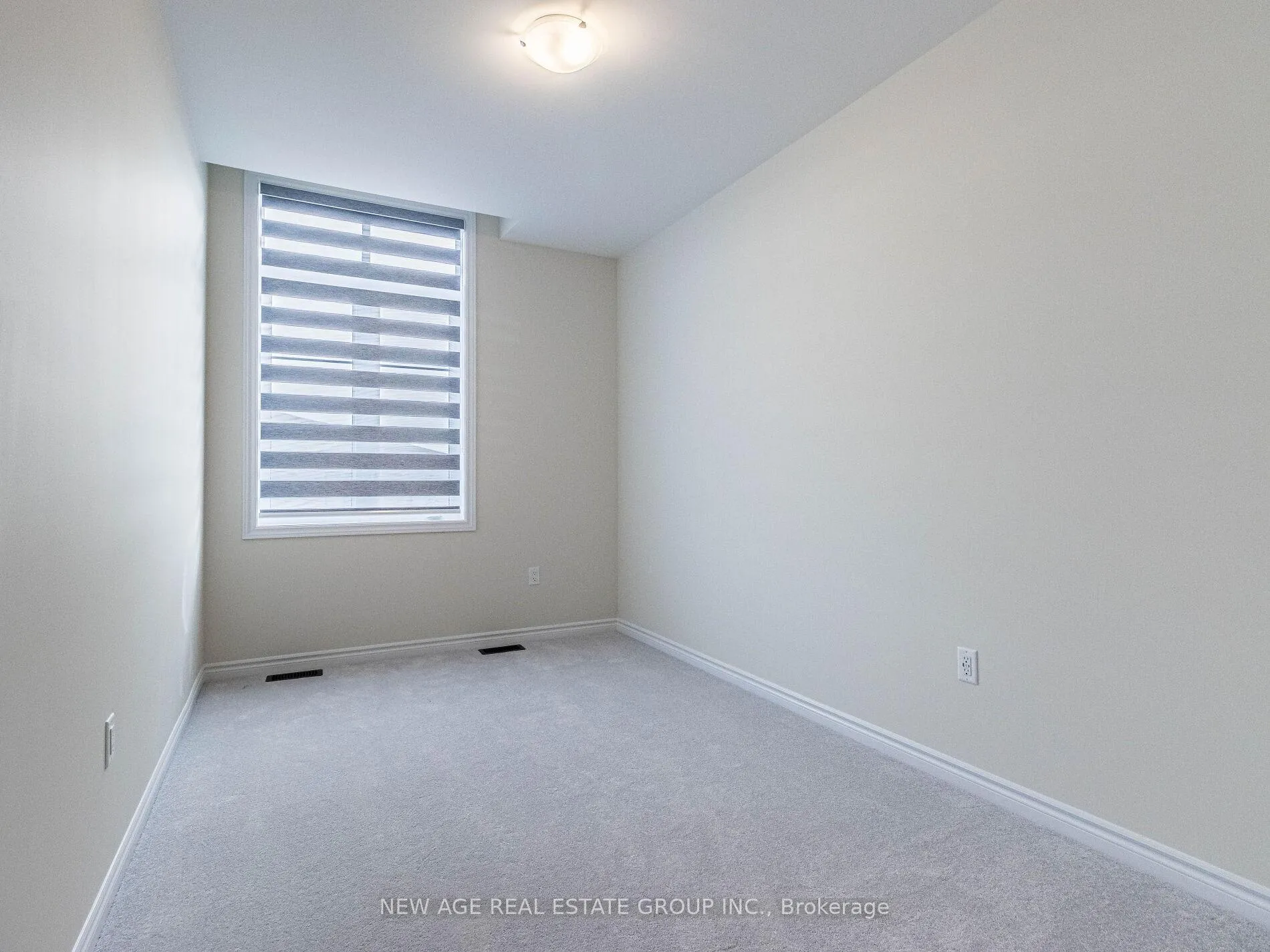 Photo 34 of 1419 Oakmont Common, Burlington, Tyandaga — HOMEH