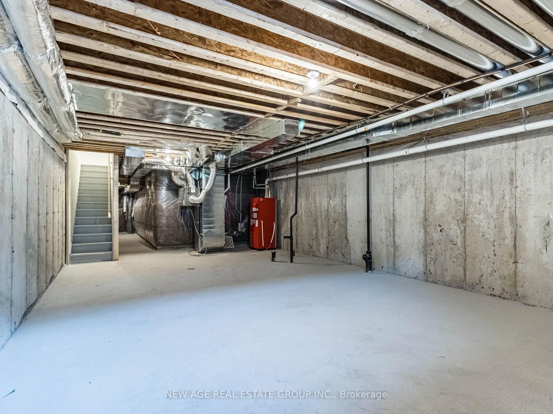 Photo 43 of 1419 Oakmont Common, Burlington, Tyandaga — HOMEH