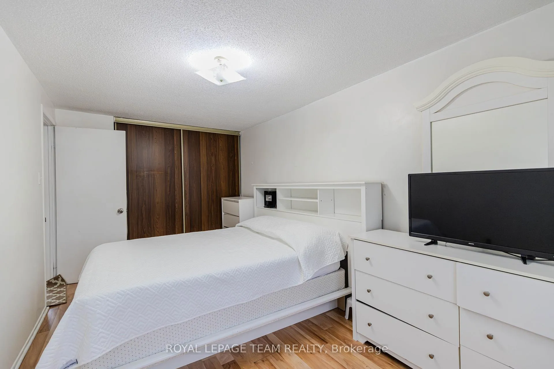 Photo 13 of Unit 20, 2669 Southvale Crescent, Ottawa, Sheffield Glen/Industrial Park — HOMEH