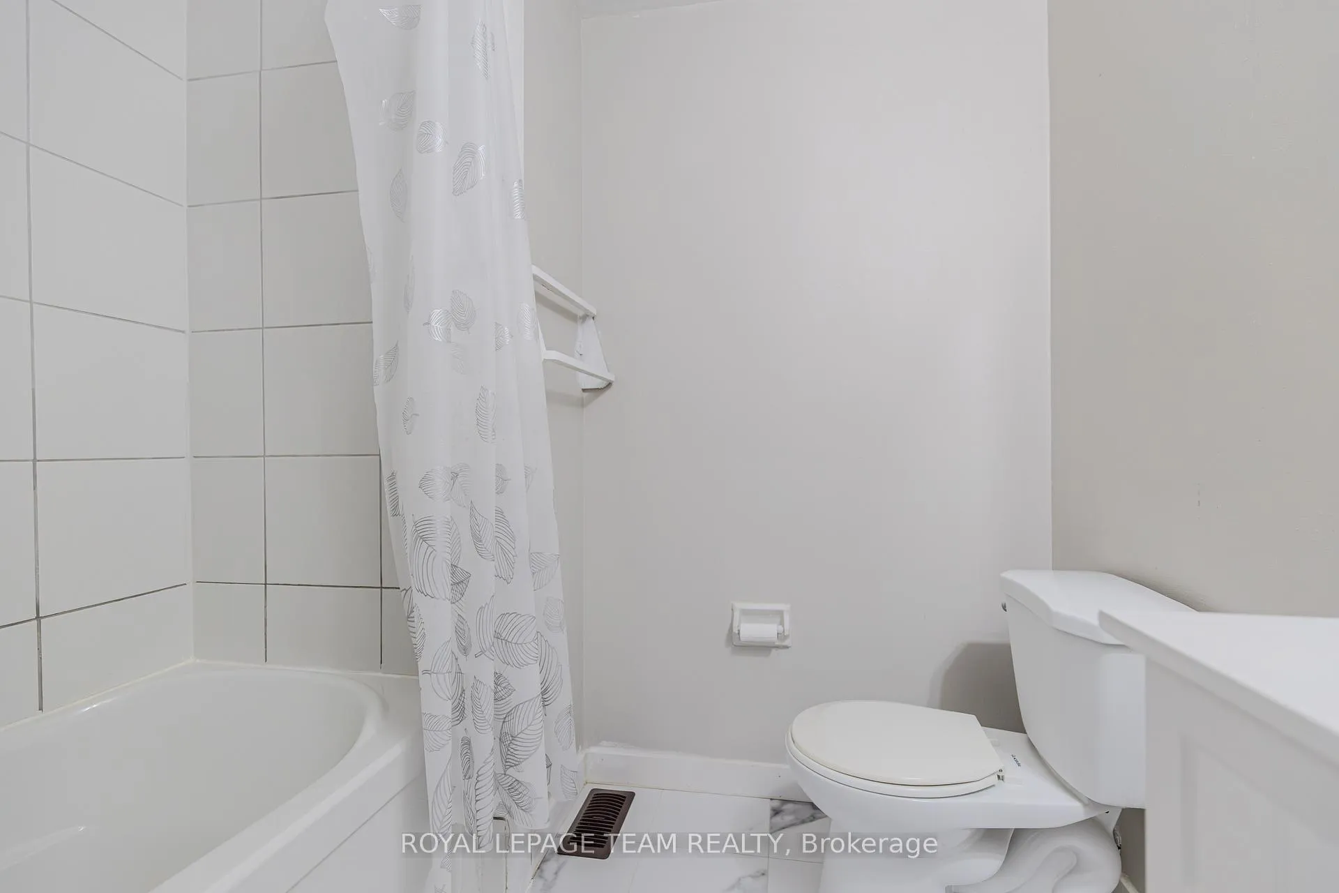 Photo 15 of Unit 20, 2669 Southvale Crescent, Ottawa, Sheffield Glen/Industrial Park — HOMEH